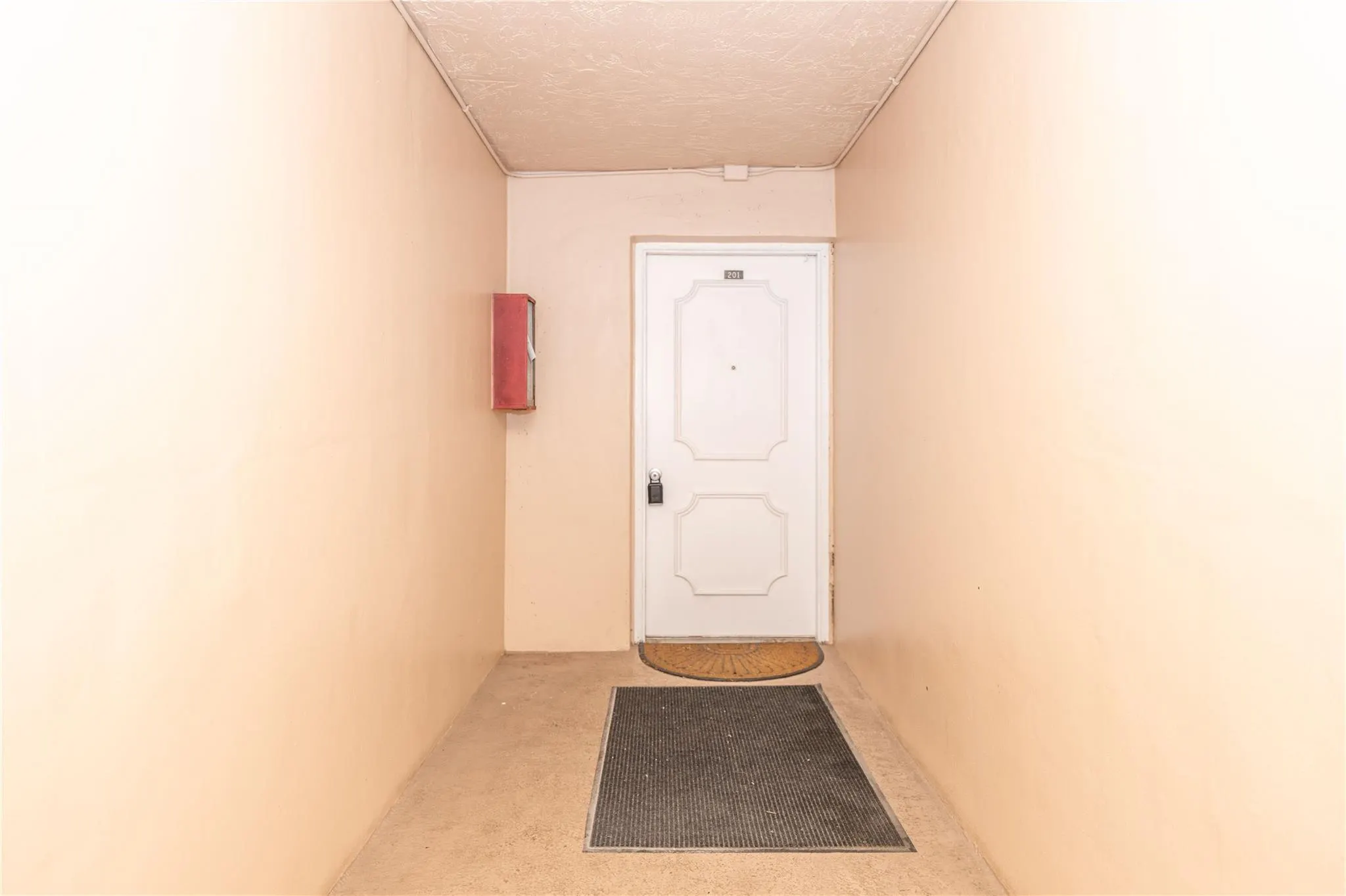 9471 Evergreen Pl, #201