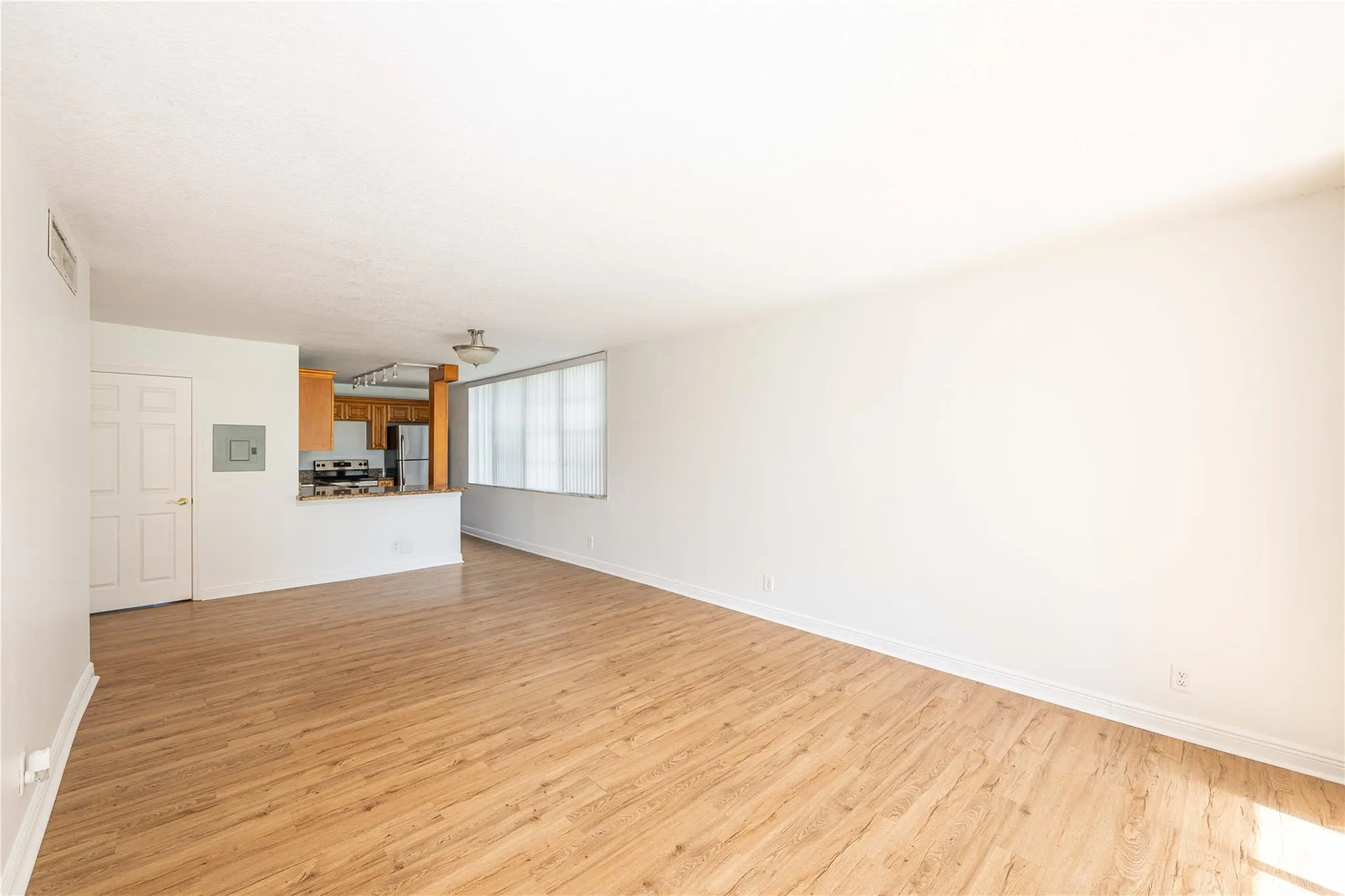 9471 Evergreen Pl, #201