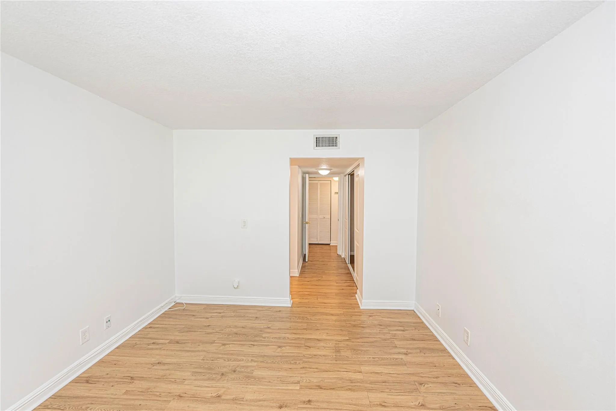 9471 Evergreen Pl, #201