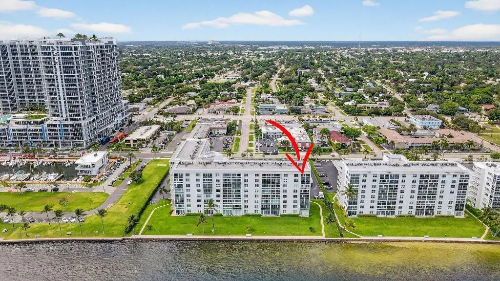 301 Lake Shore Dr, #801