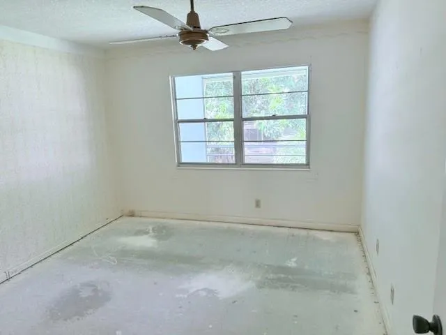 103 Newport F, #103