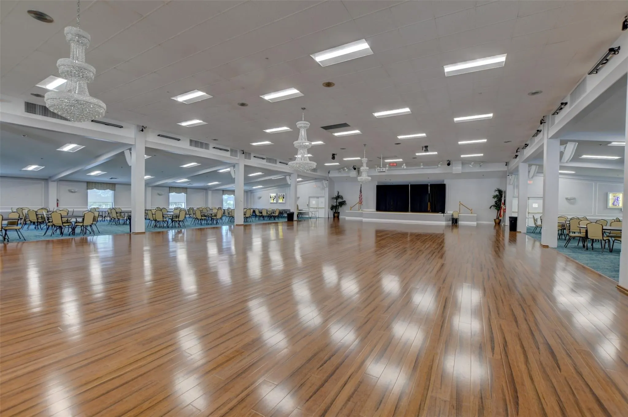 103 Newport F, #103