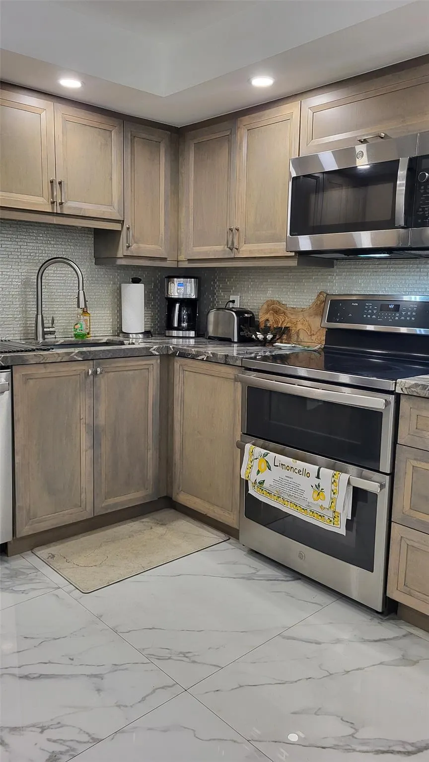 1360 S Ocean Blvd, #1407