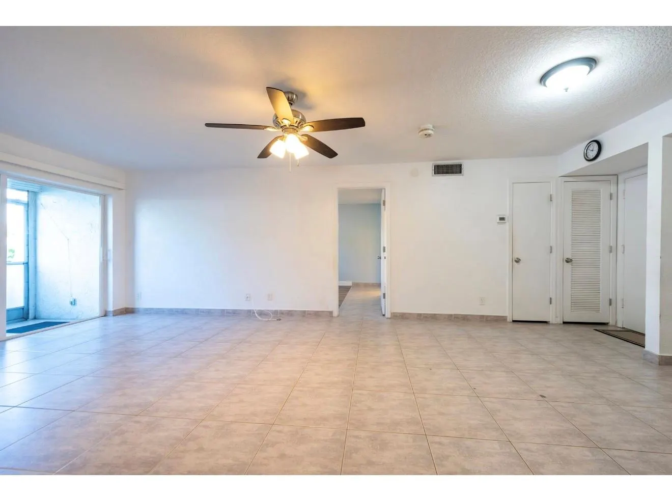 1428 4th  ave, #F145