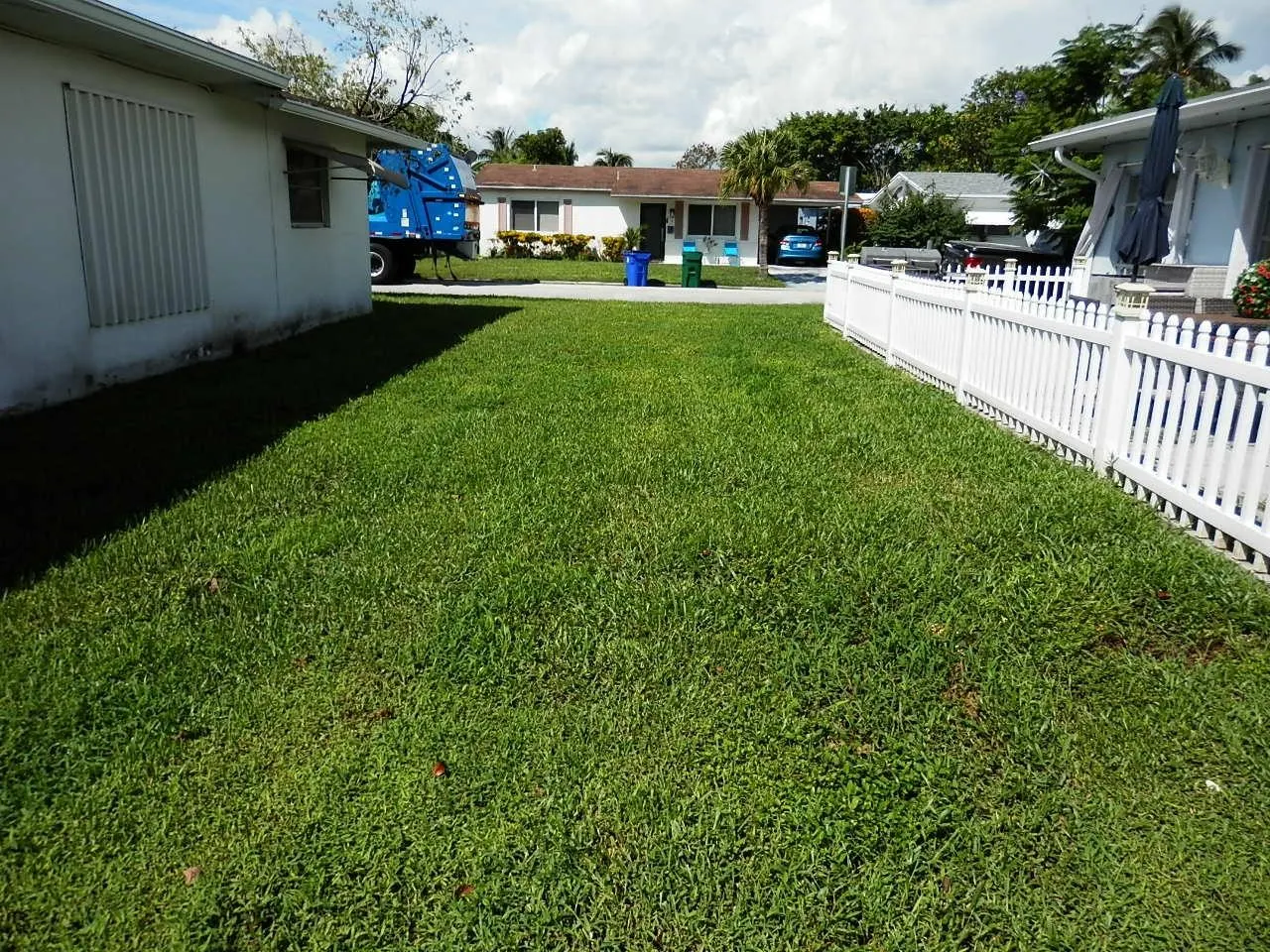 6845 NW 9th Ct