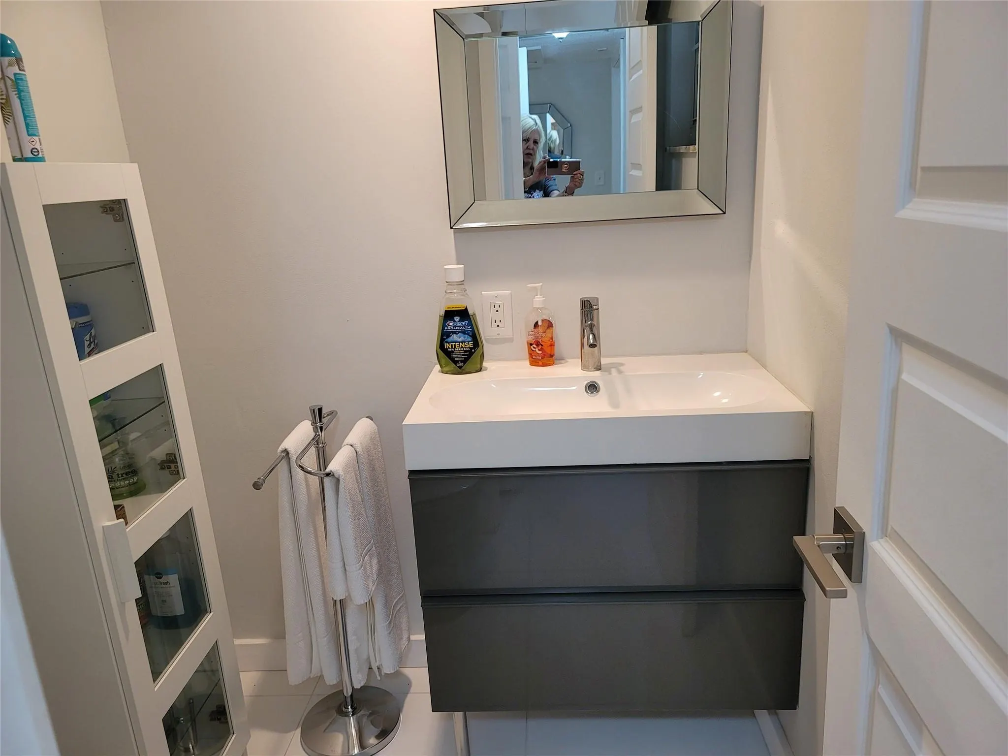 2950 N Palm Aire Dr, #205