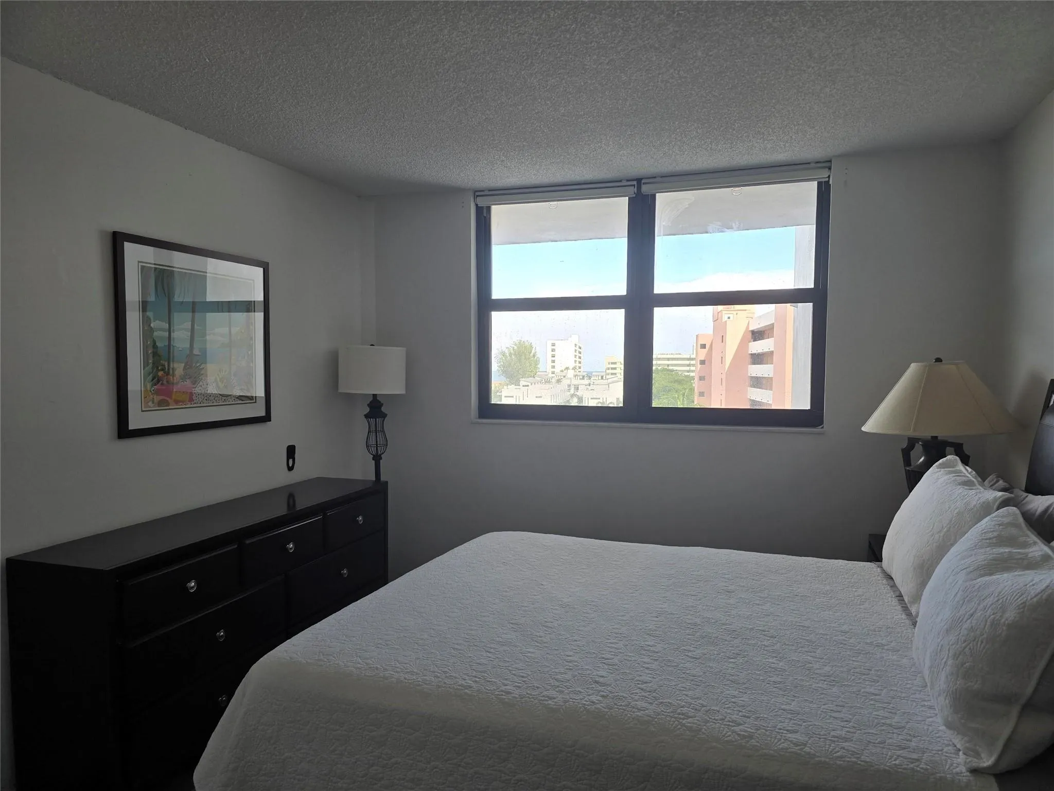 1401 N Riverside Dr, #705
