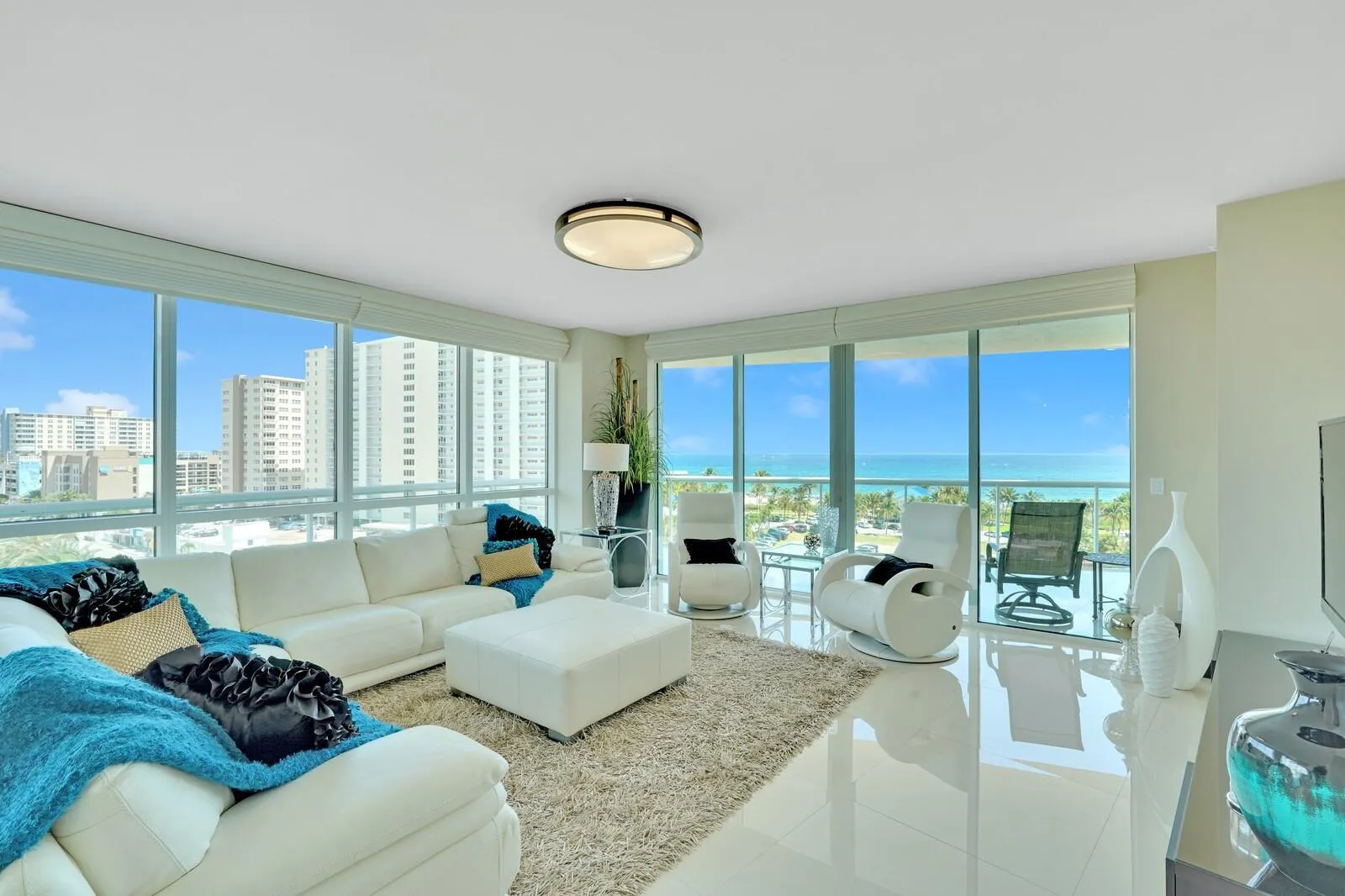 1 N Ocean Blvd, #607