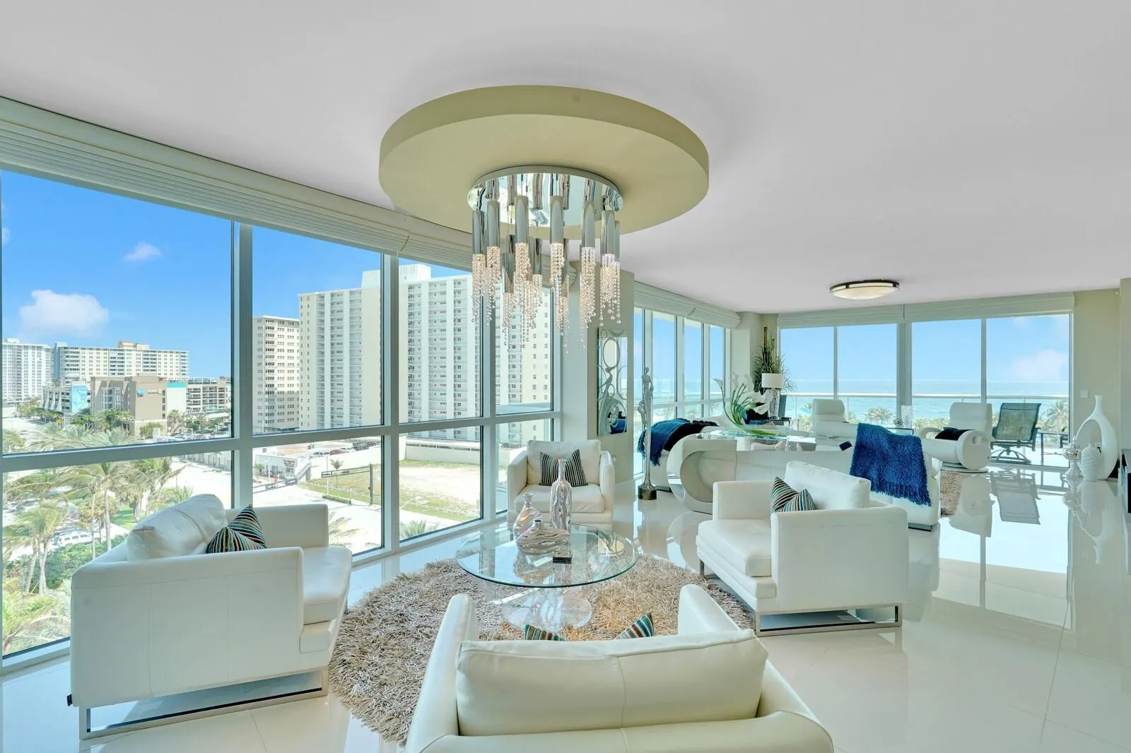 1 N Ocean Blvd, #607