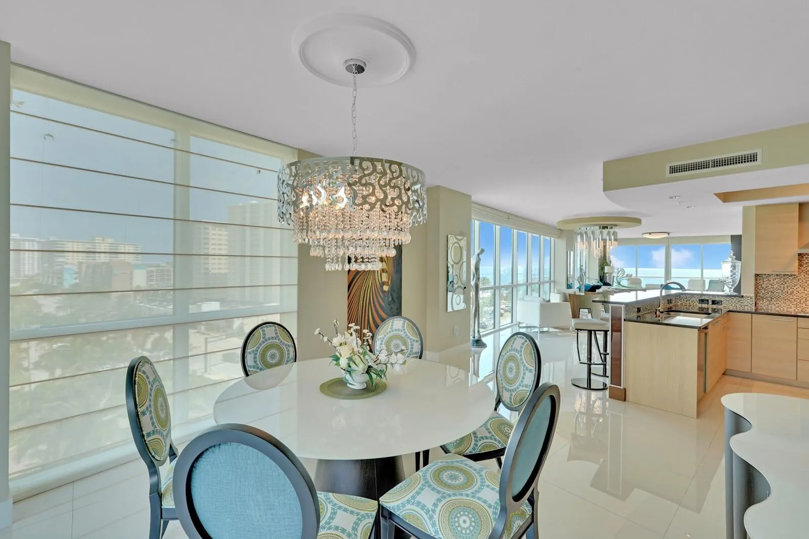 1 N Ocean Blvd, #607