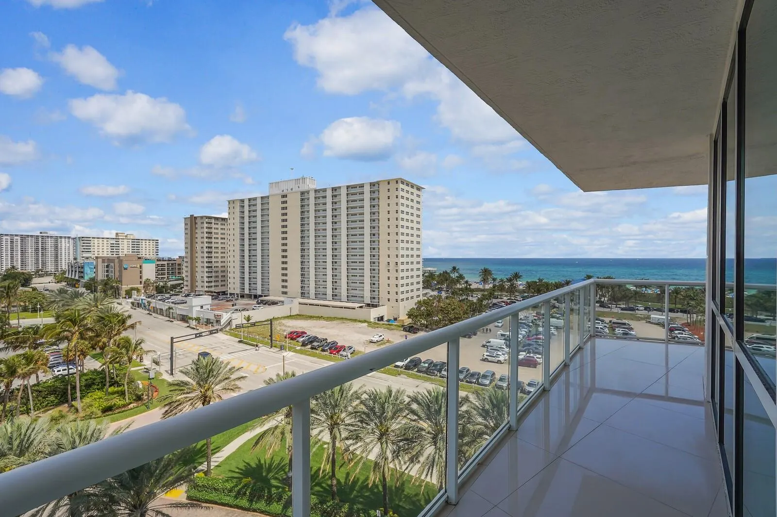 1 N Ocean Blvd, #607