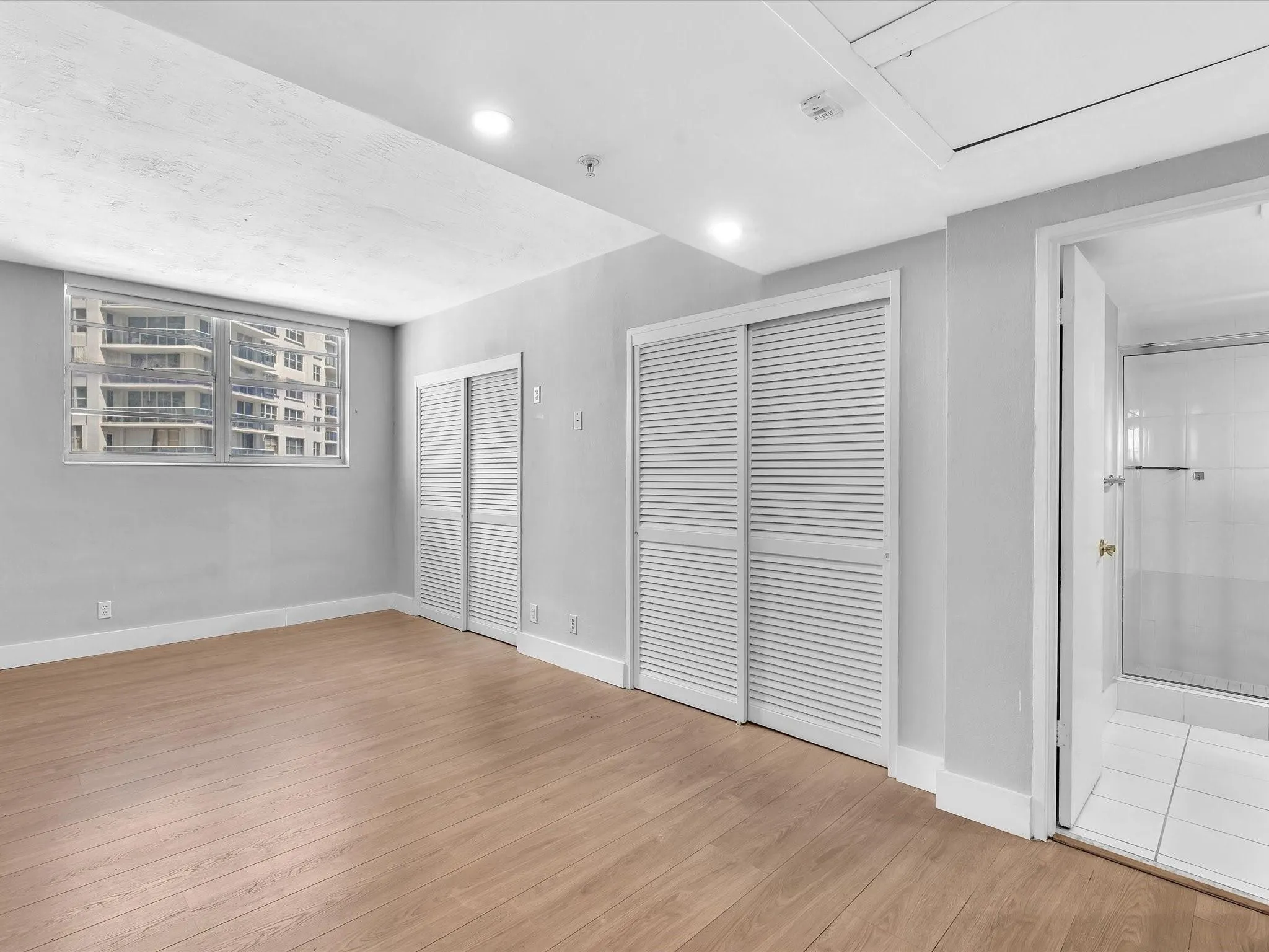 3001 S Ocean Dr, #943