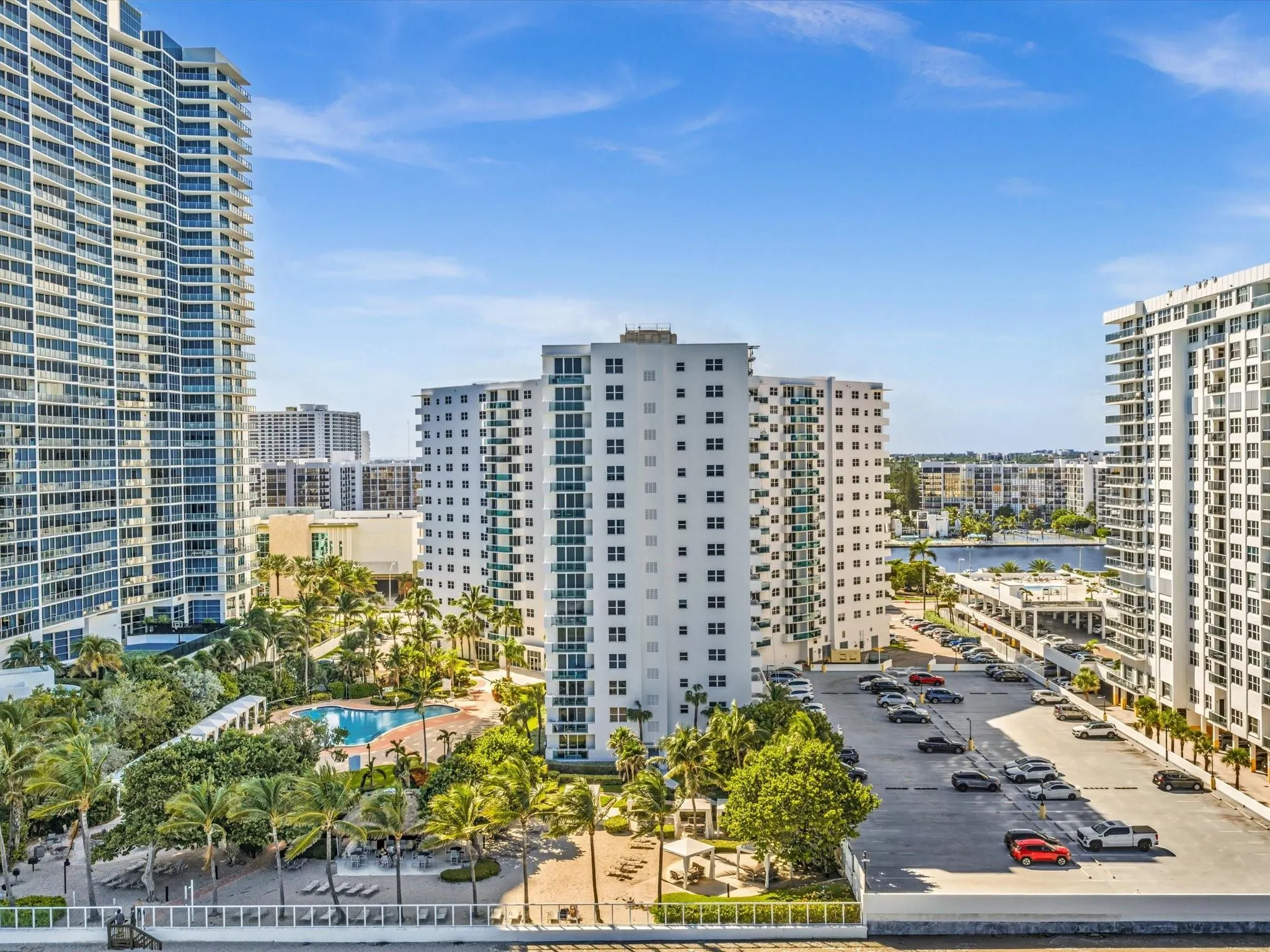 3001 S Ocean Dr, #943