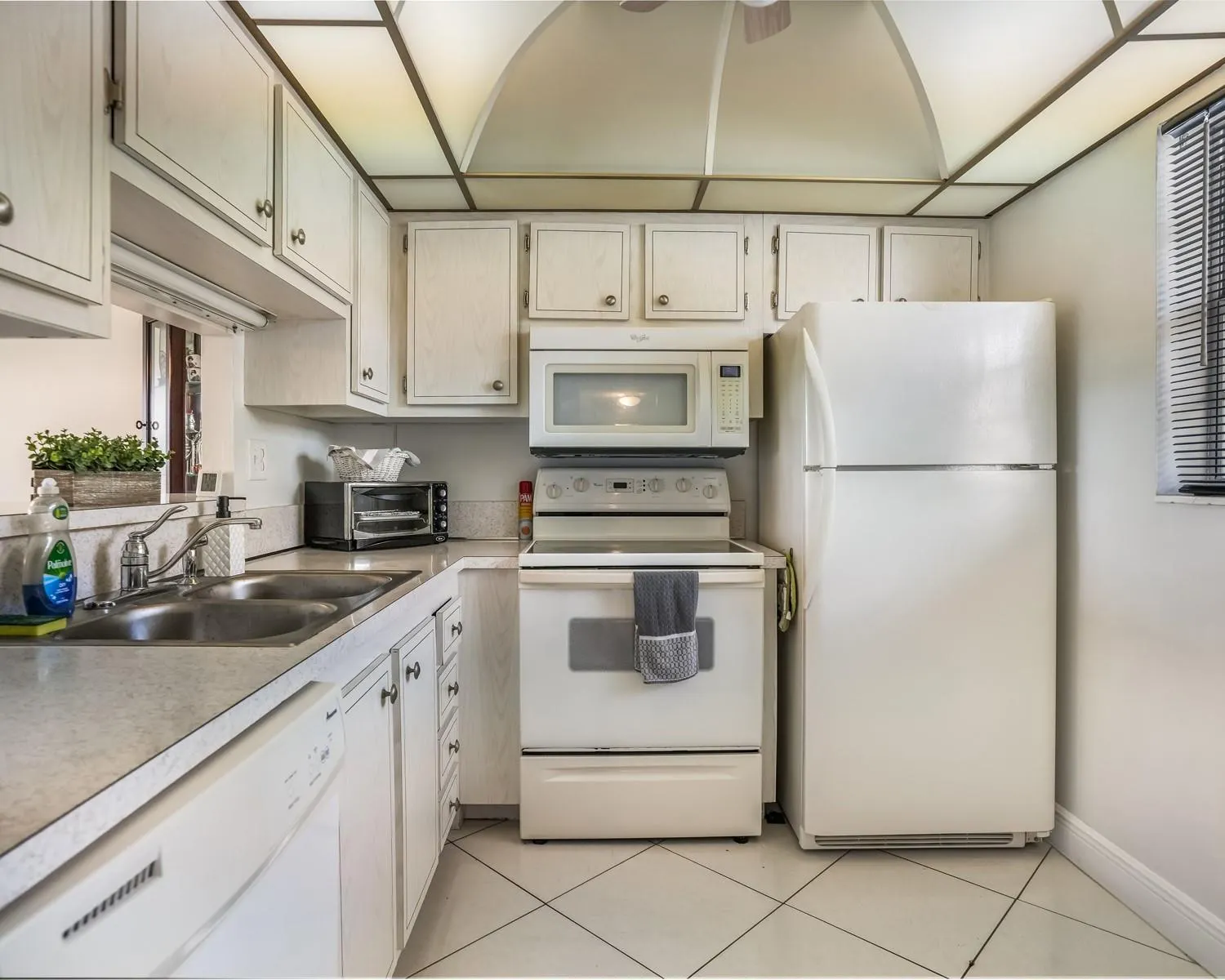 4705 NW 35th St, #411