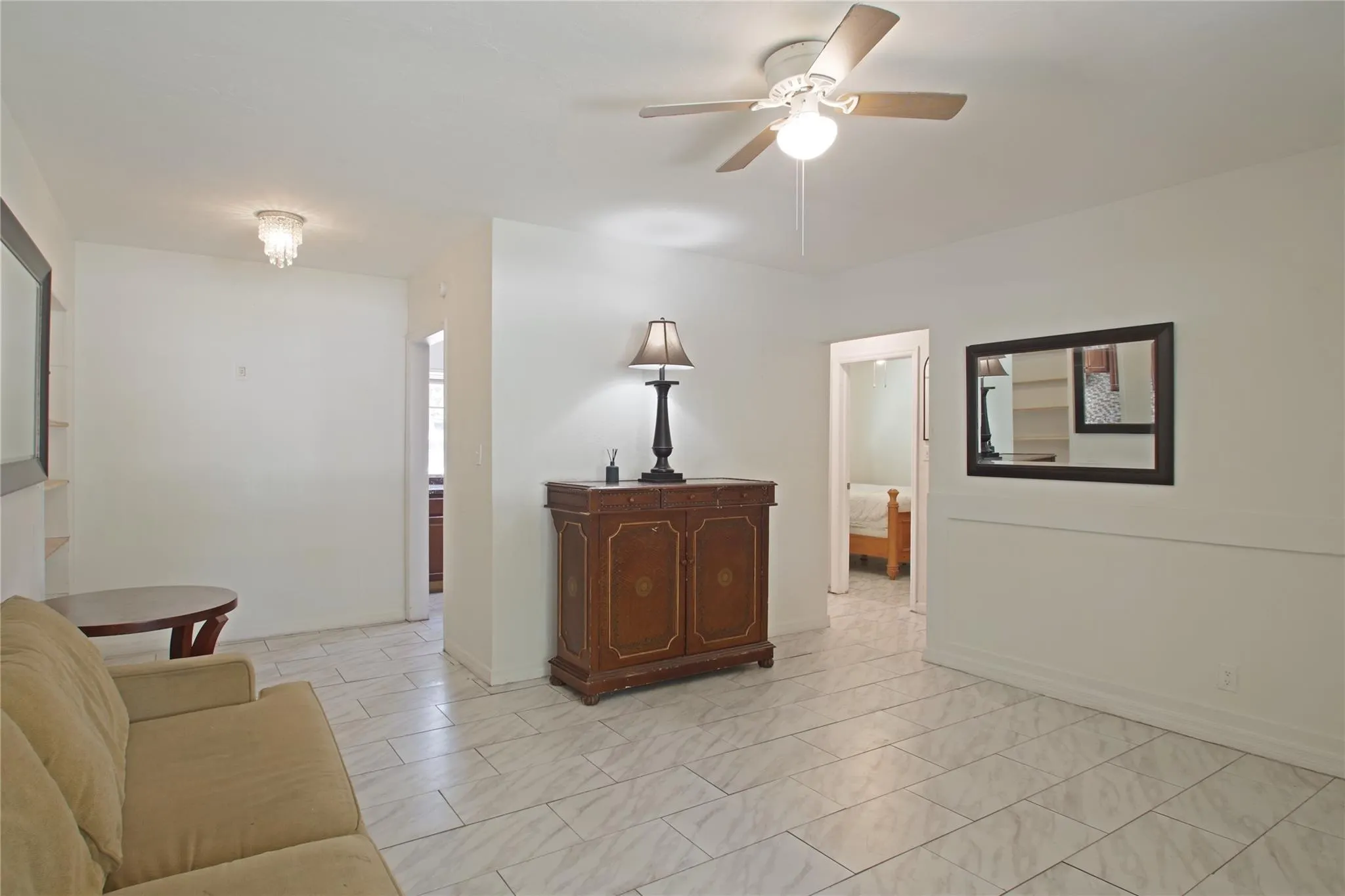 1038 NW 7th Ave, #A