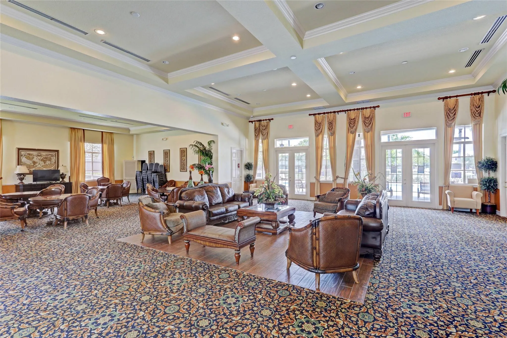 2037 Nassau Dr