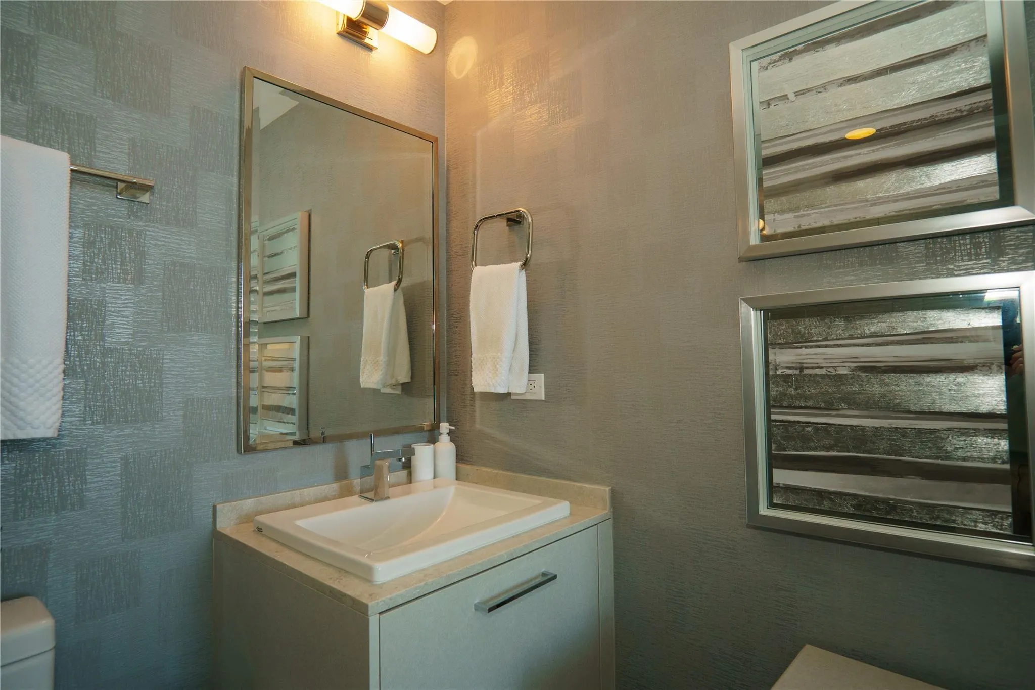 1010 Brickell Ave, #4002