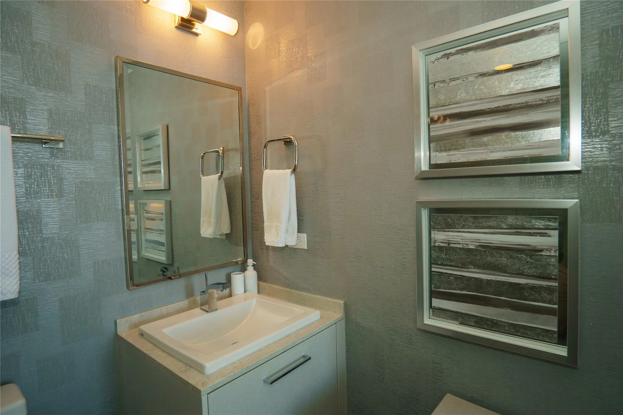 1010 Brickell Ave, #4002
