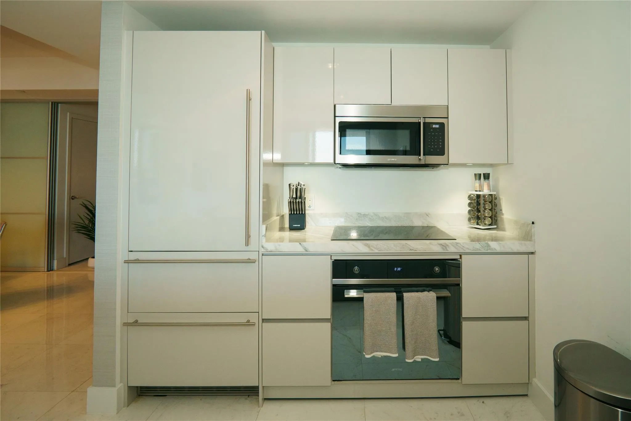 1010 Brickell Ave, #4002