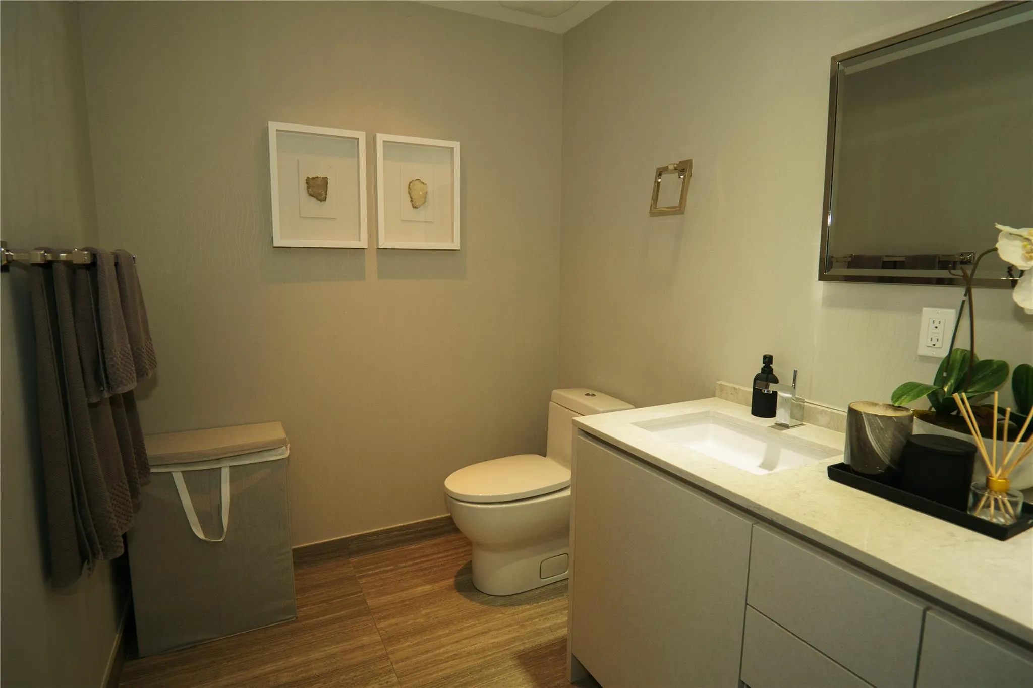 1010 Brickell Ave, #4002