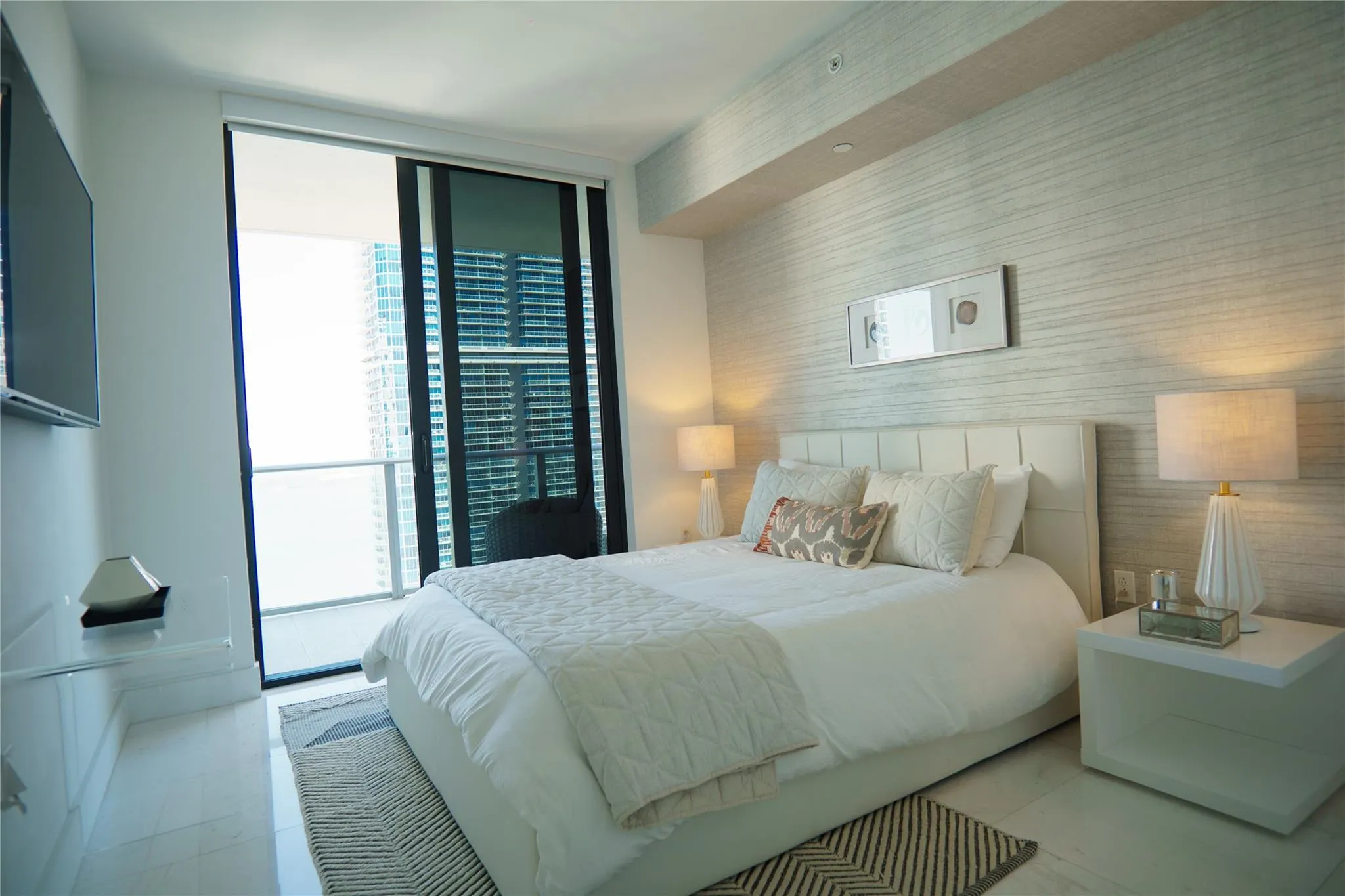 1010 Brickell Ave, #4002