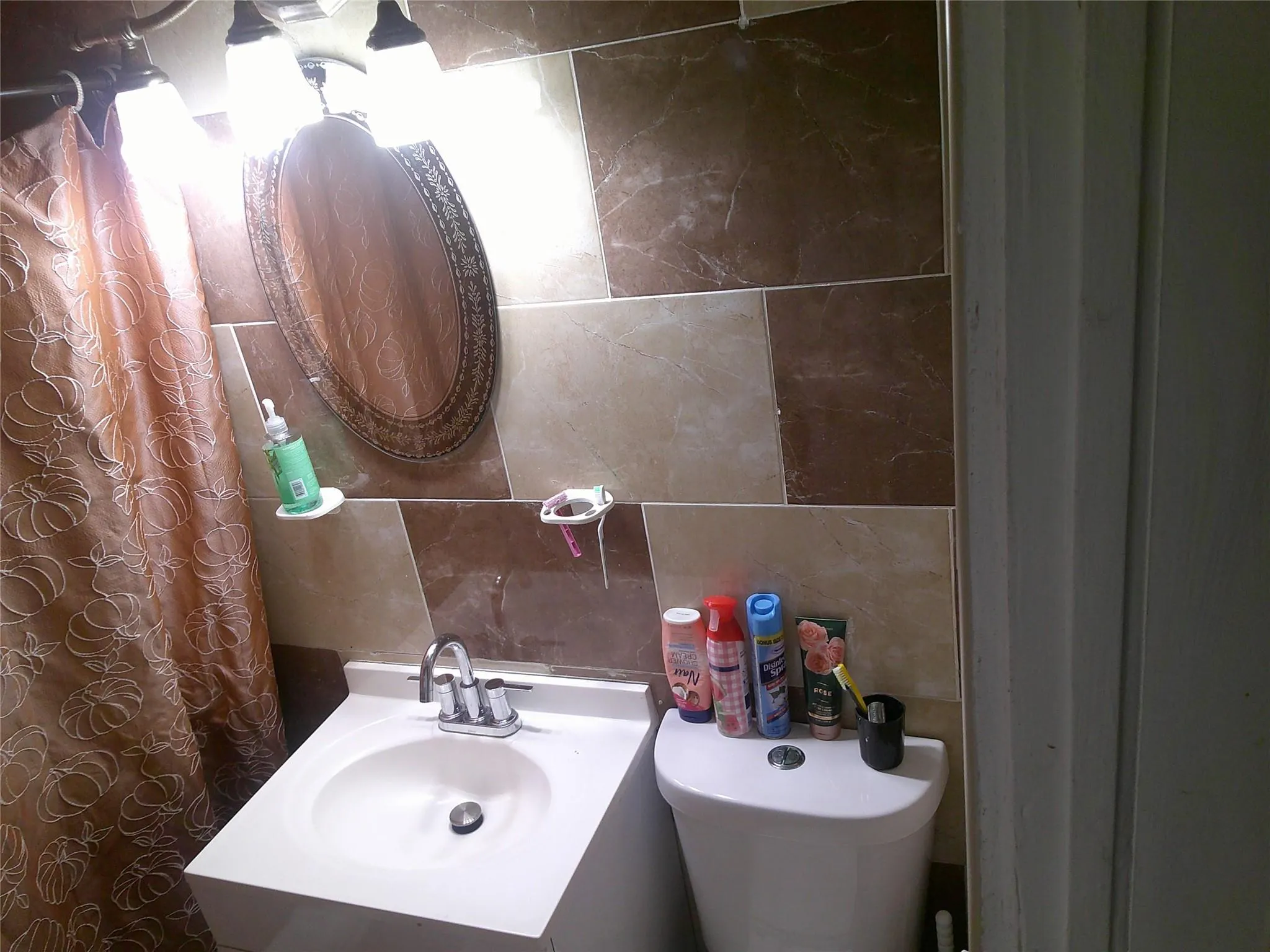 670 NW 194th Ter