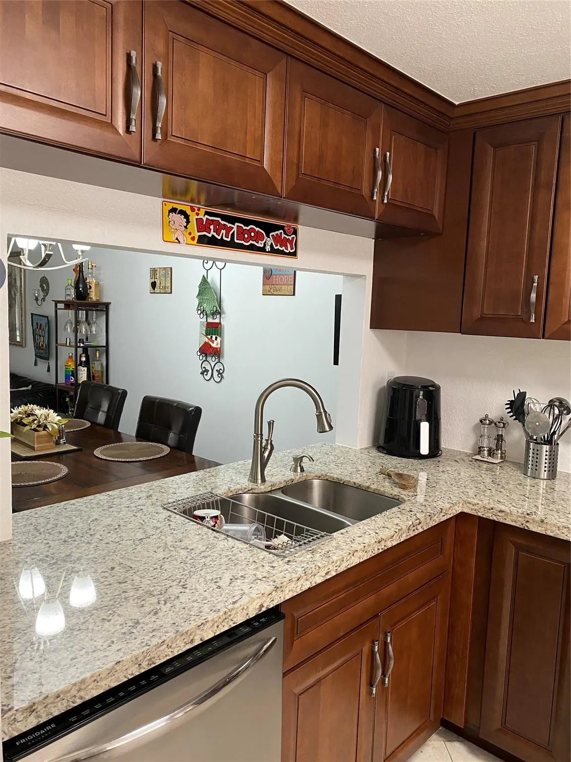 10130 Sunrise Lakes Blvd, #311