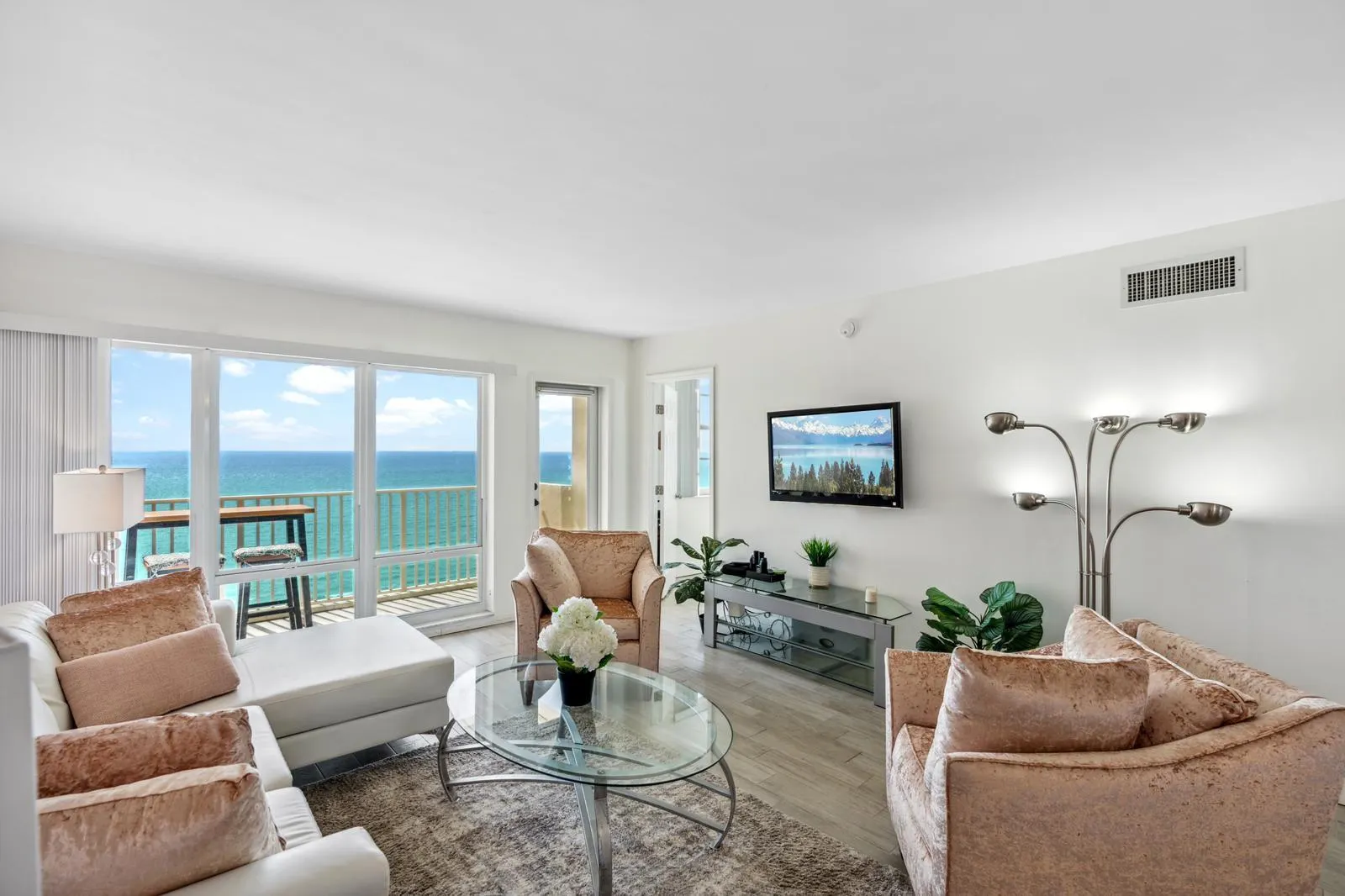 750 N Ocean Blvd