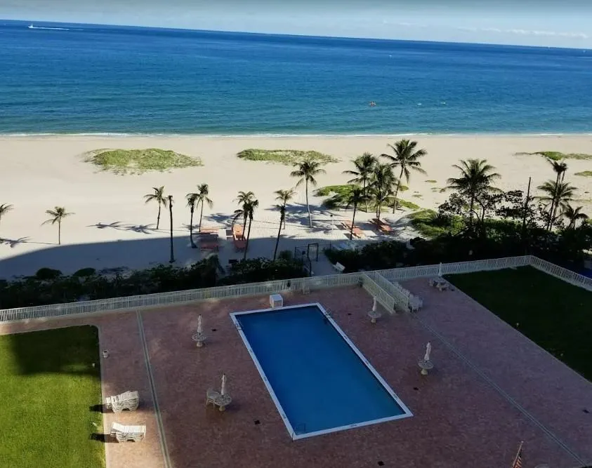 750 N Ocean Blvd