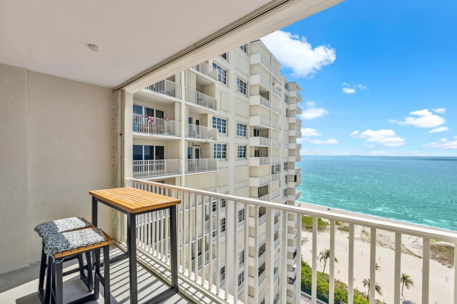 750 N Ocean Blvd