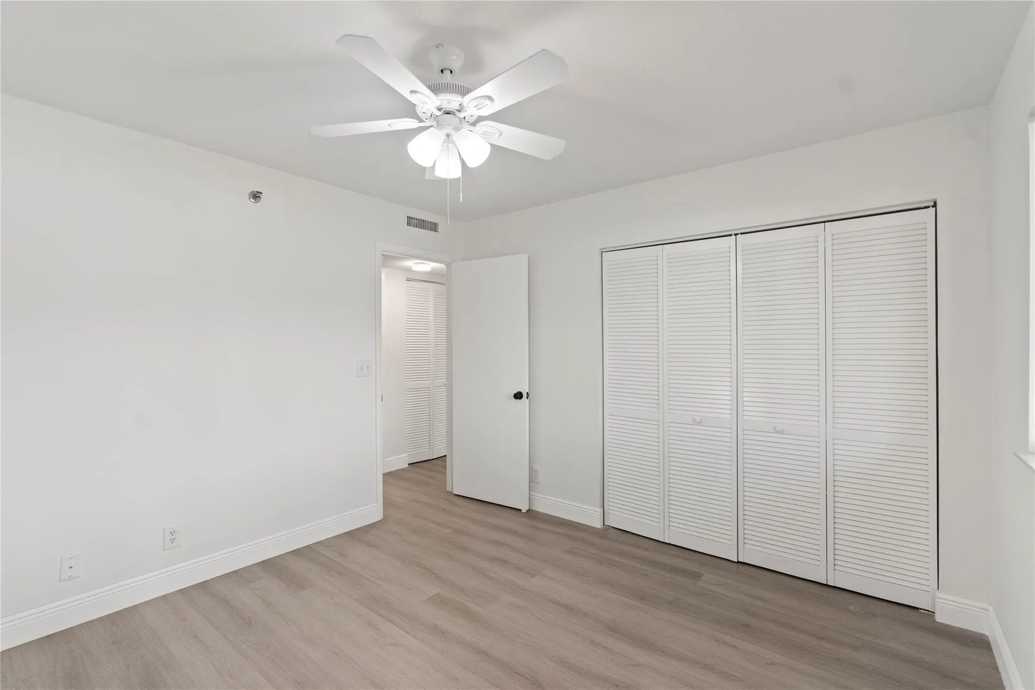 2232 N Cypress Bend Drive, #107