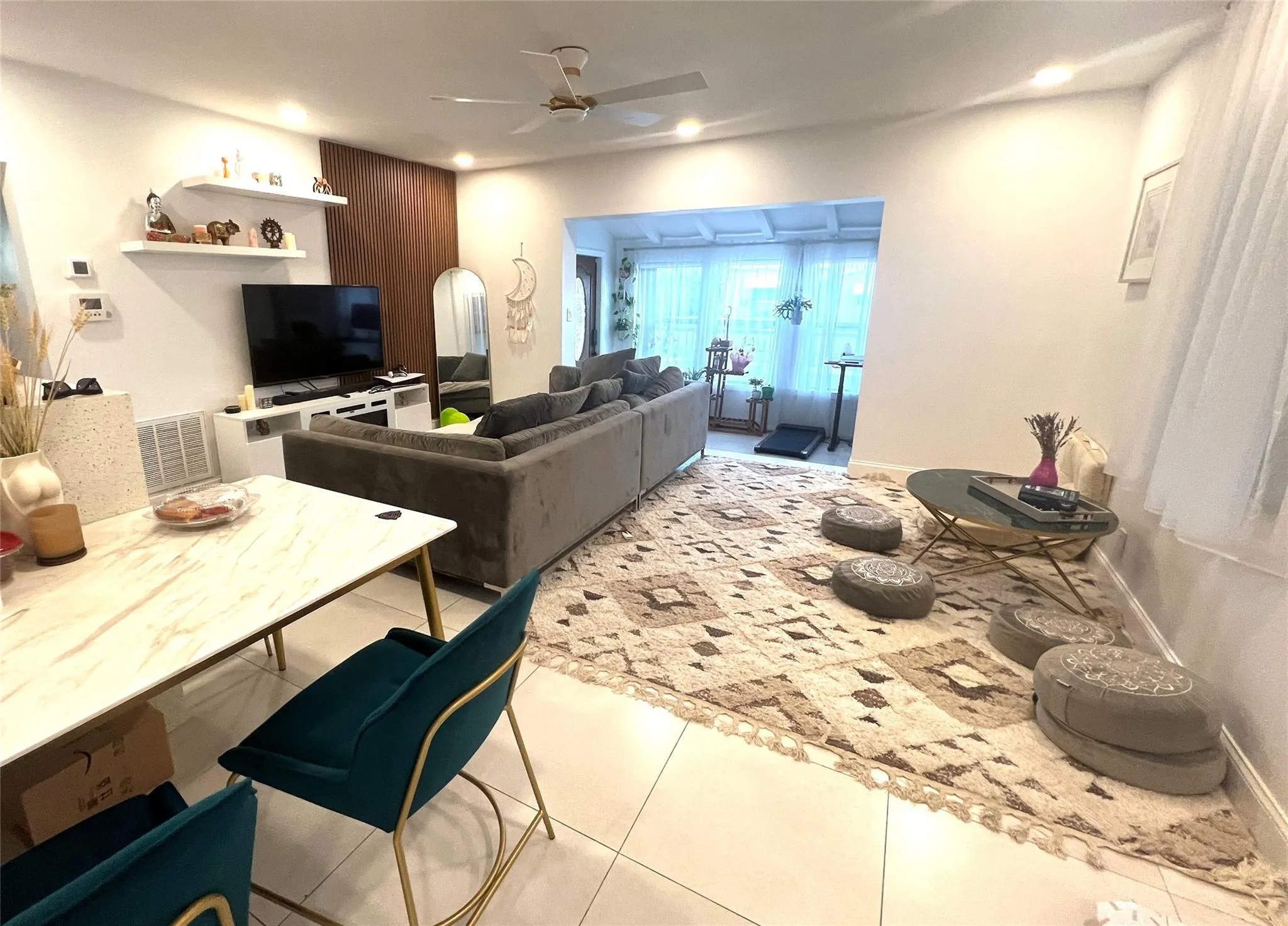 917 SW 18th Ct