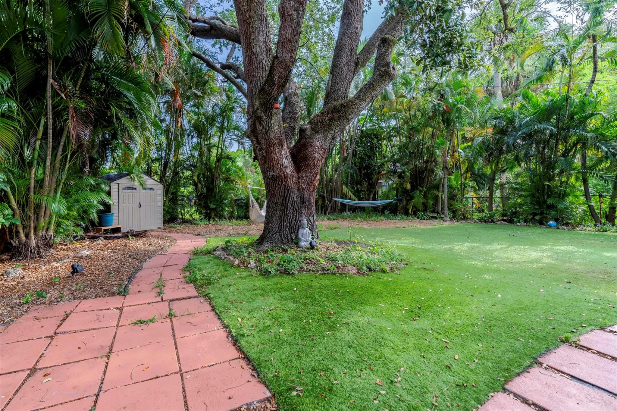 917 SW 18th Ct