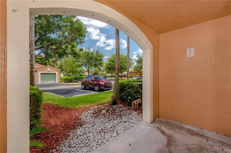 4836 STATE ROAD 7, #101