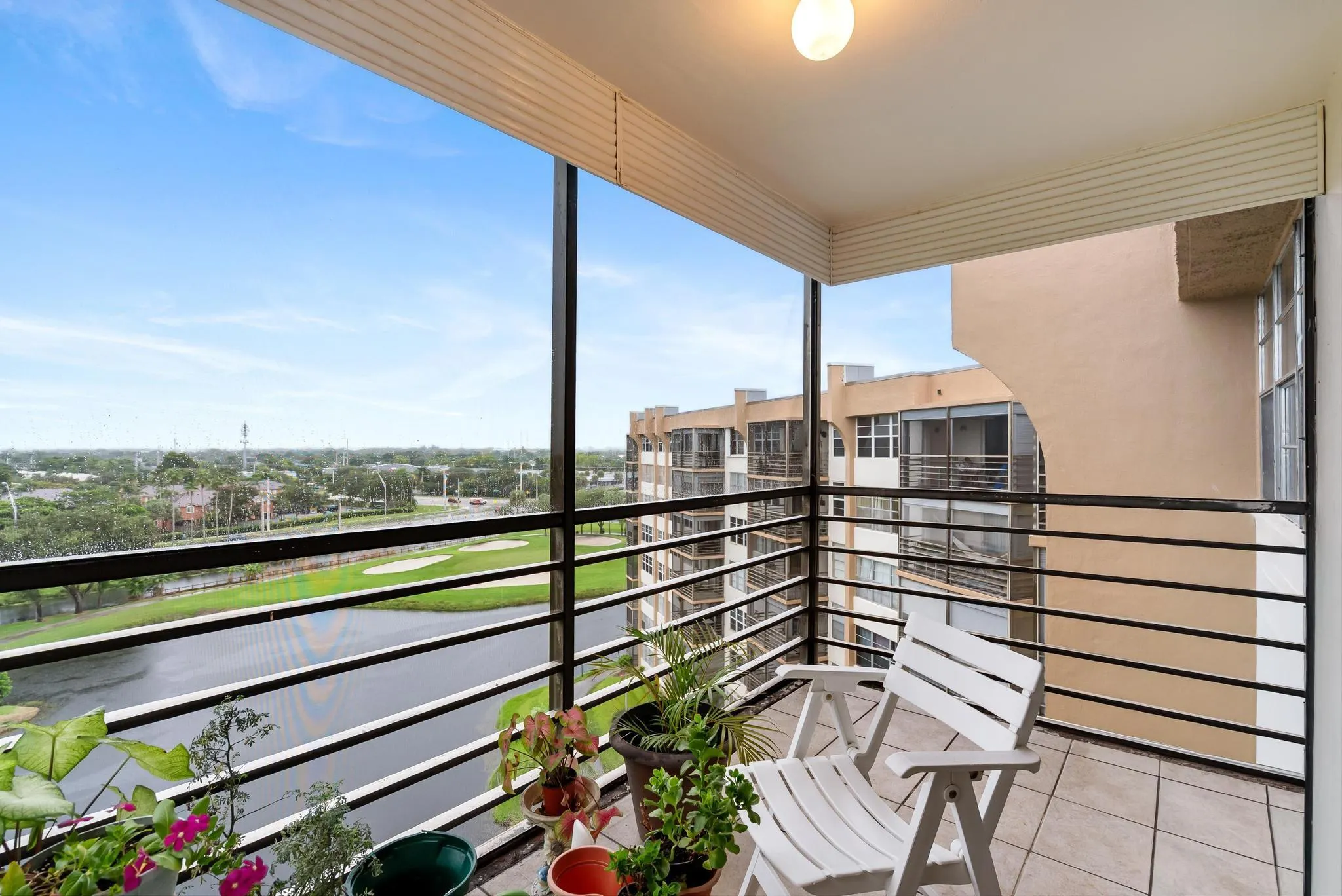 1200 Saint Charles Pl, #PH 21