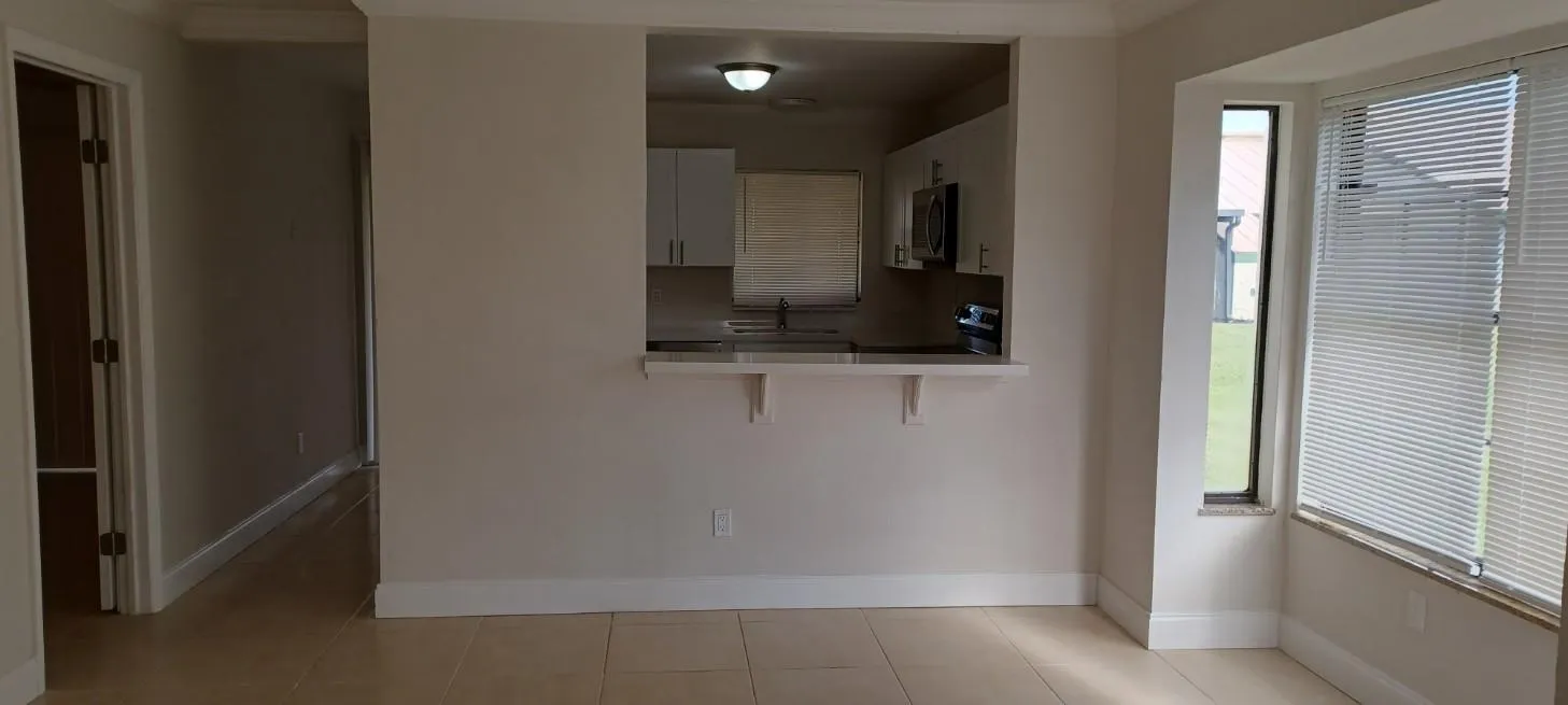 519 SW Sara Blvd, #519