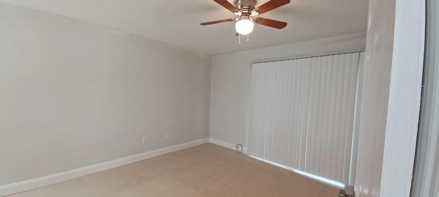 519 SW Sara Blvd, #519