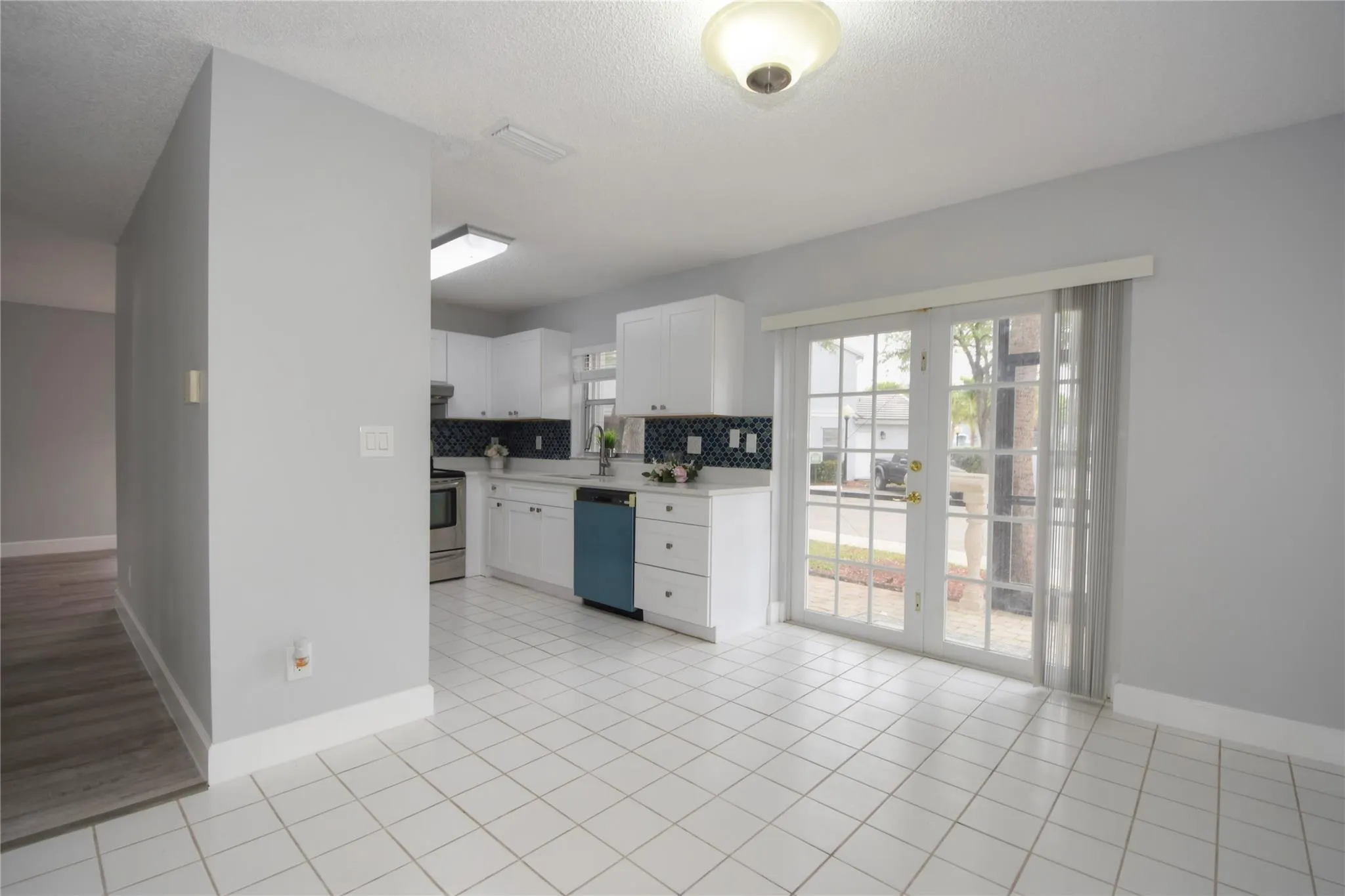 4801 Grapevine Way, #4801