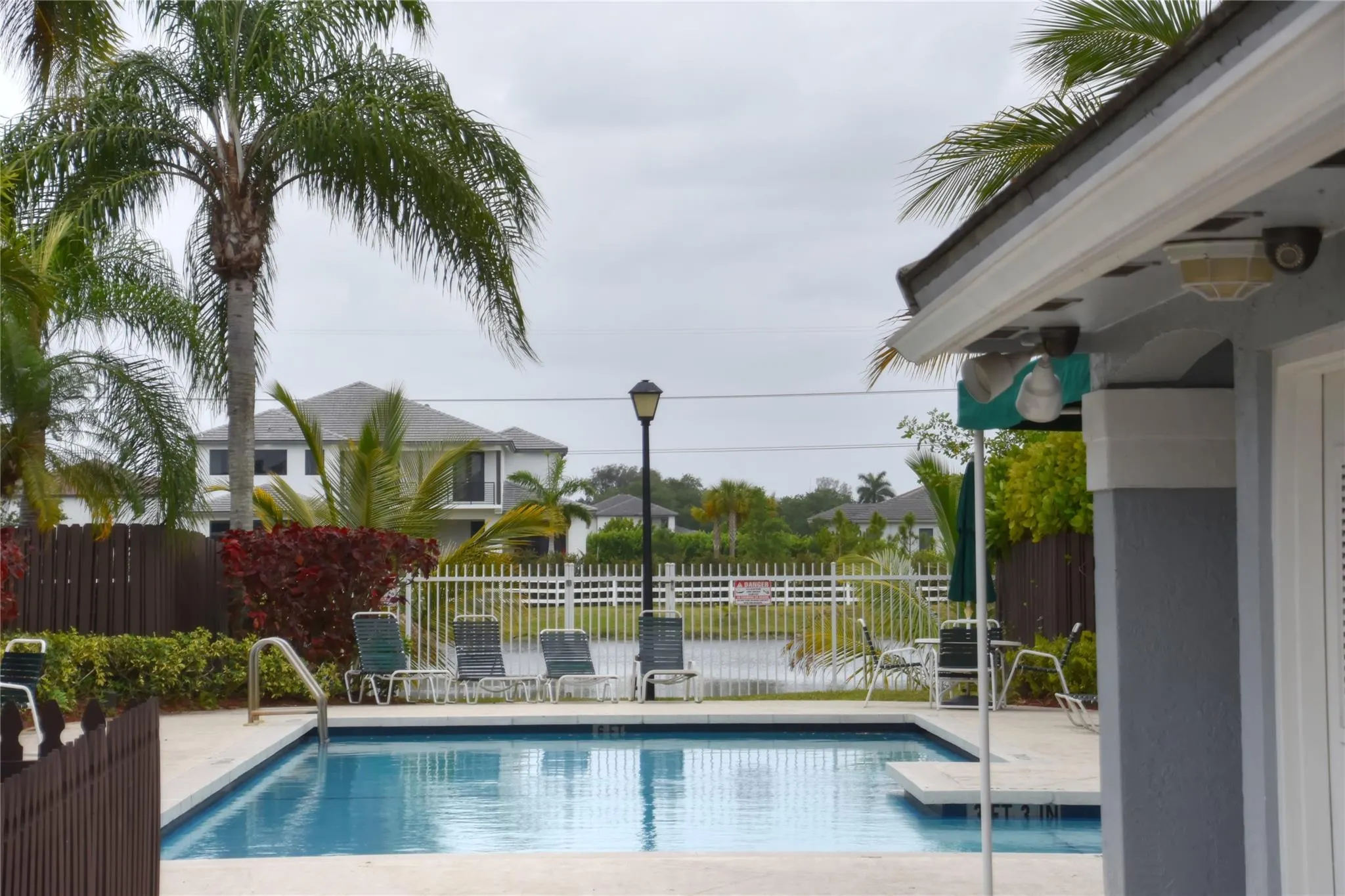 4801 Grapevine Way, #4801