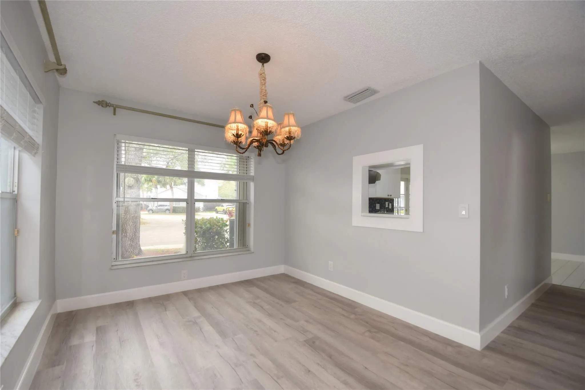 4801 Grapevine Way, #4801
