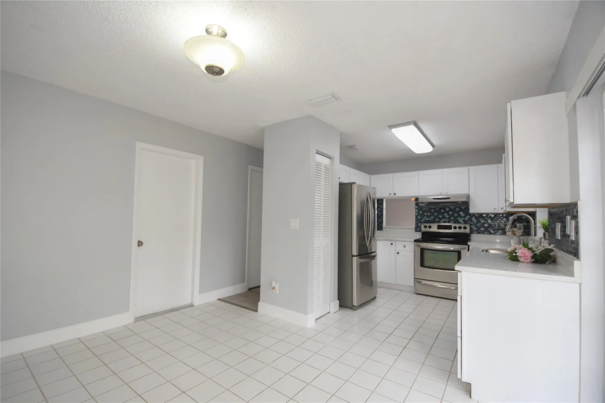 4801 Grapevine Way, #4801
