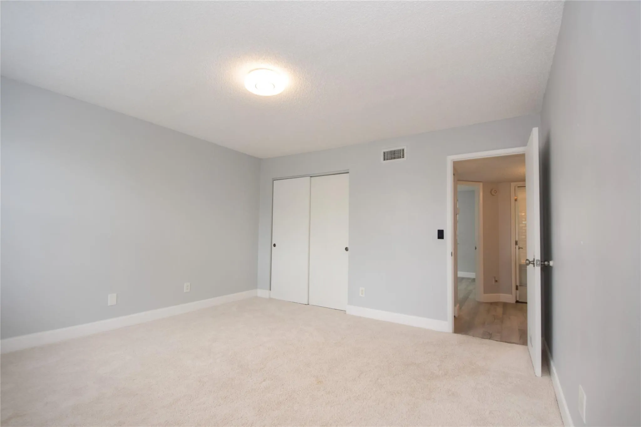 4801 Grapevine Way, #4801