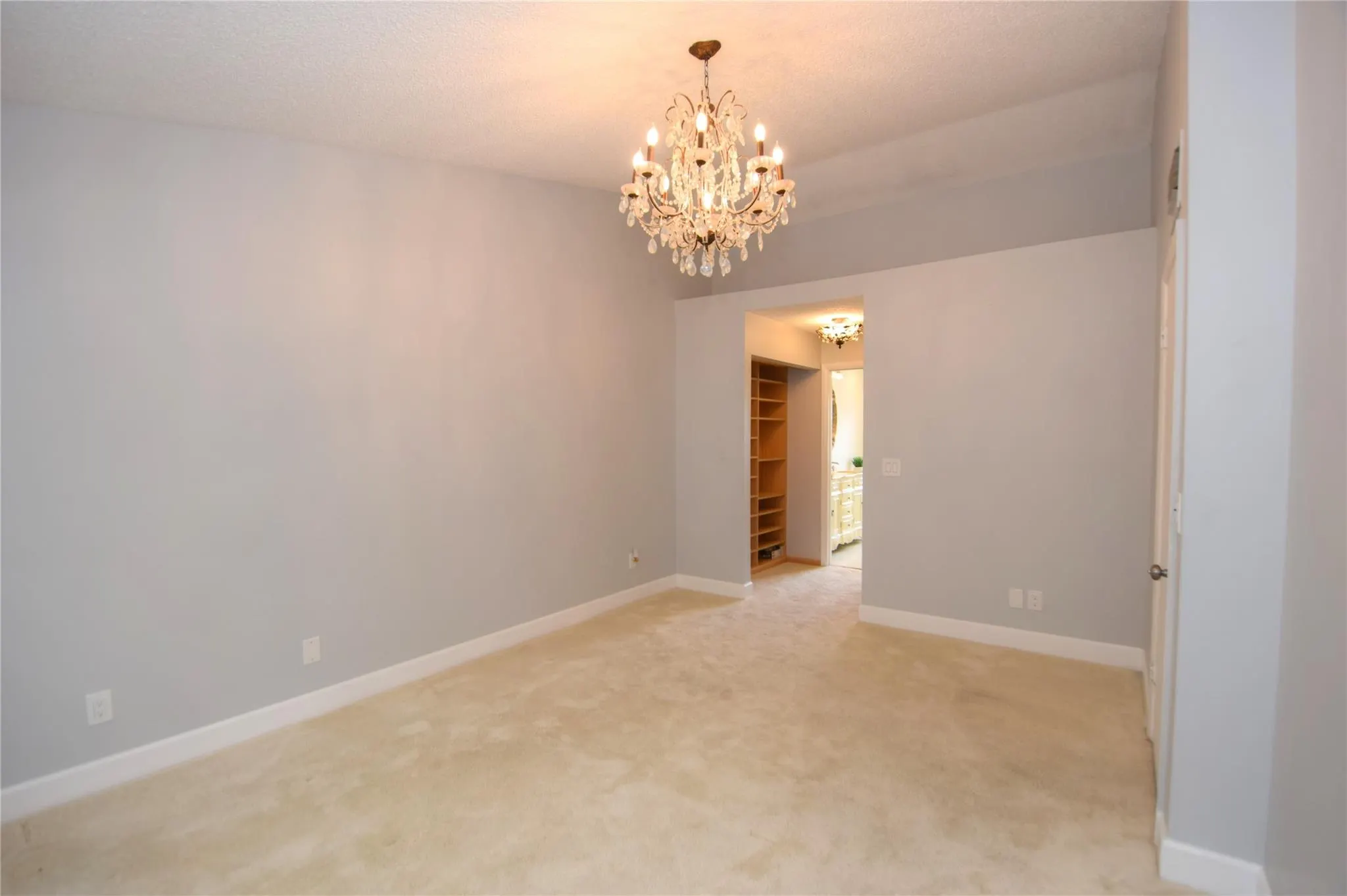 4801 Grapevine Way, #4801