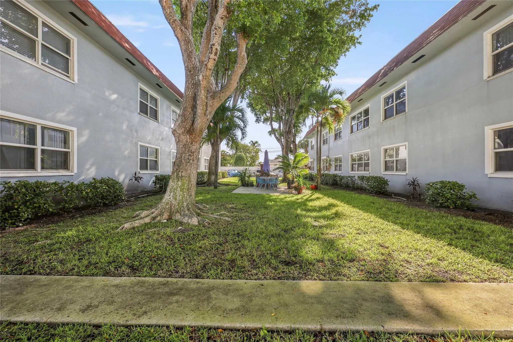 280 S Cypress Rd, #306