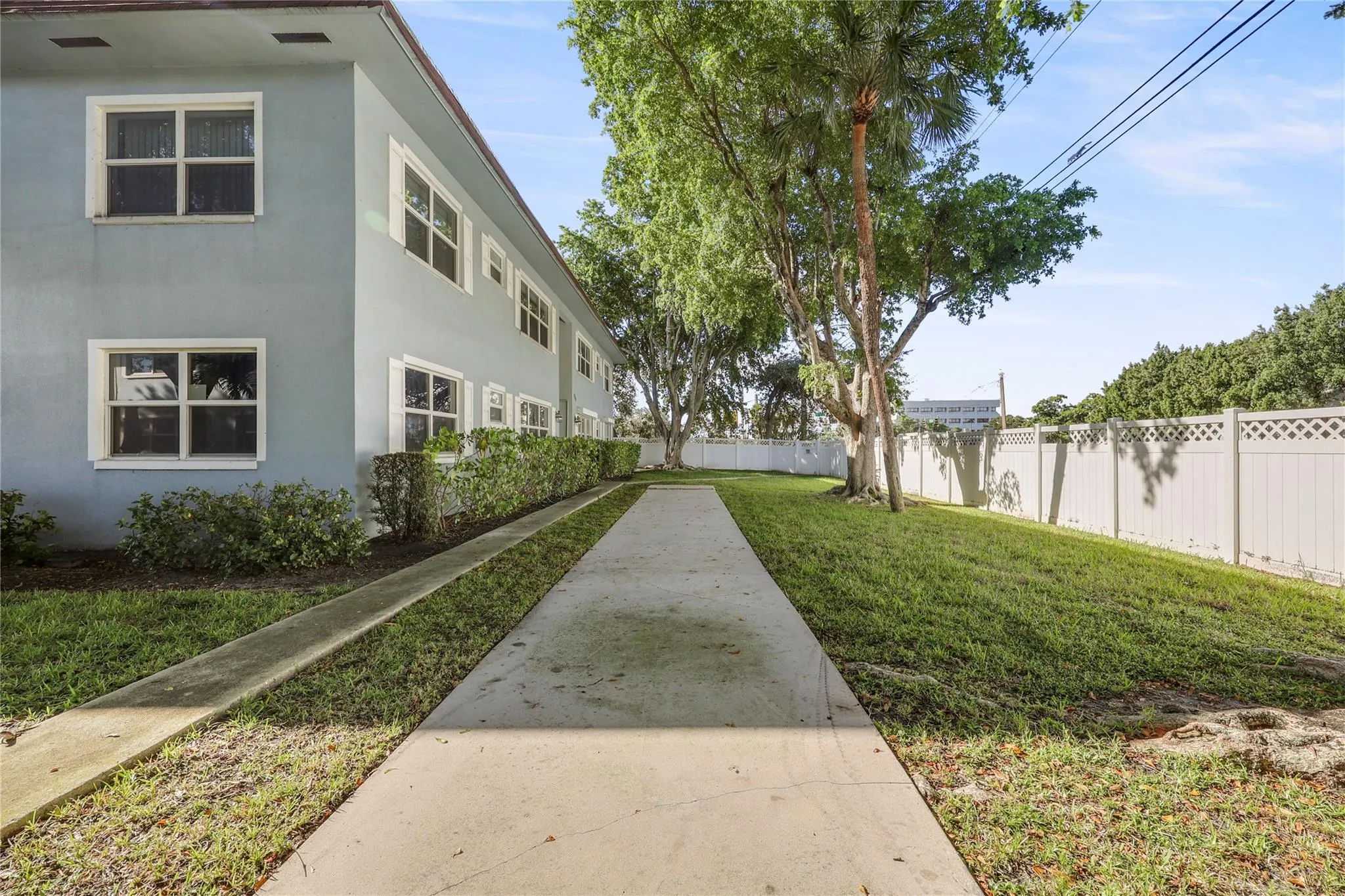 280 S Cypress Rd, #306