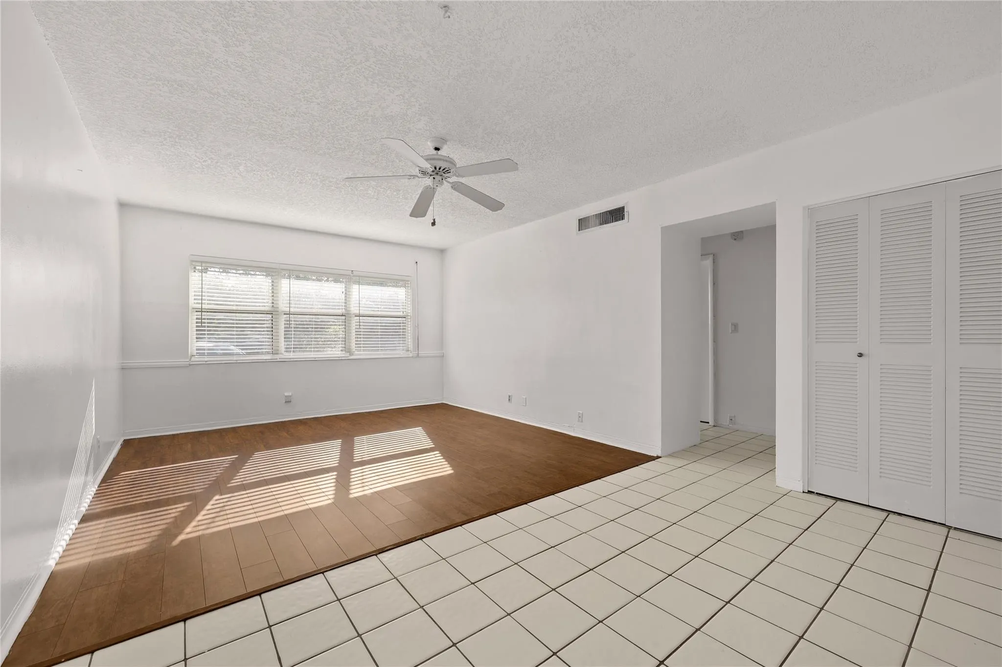 280 S Cypress Rd, #306