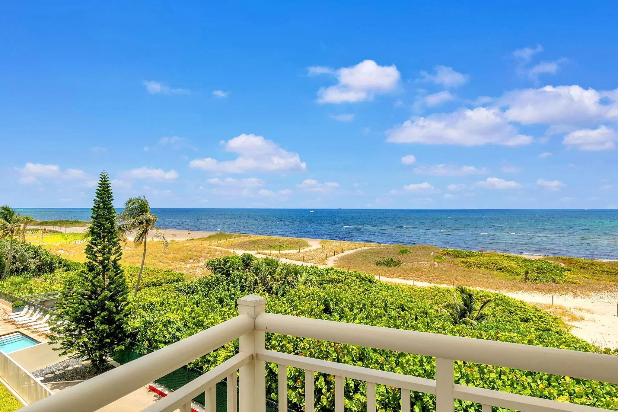 750 N Ocean Blvd, #404