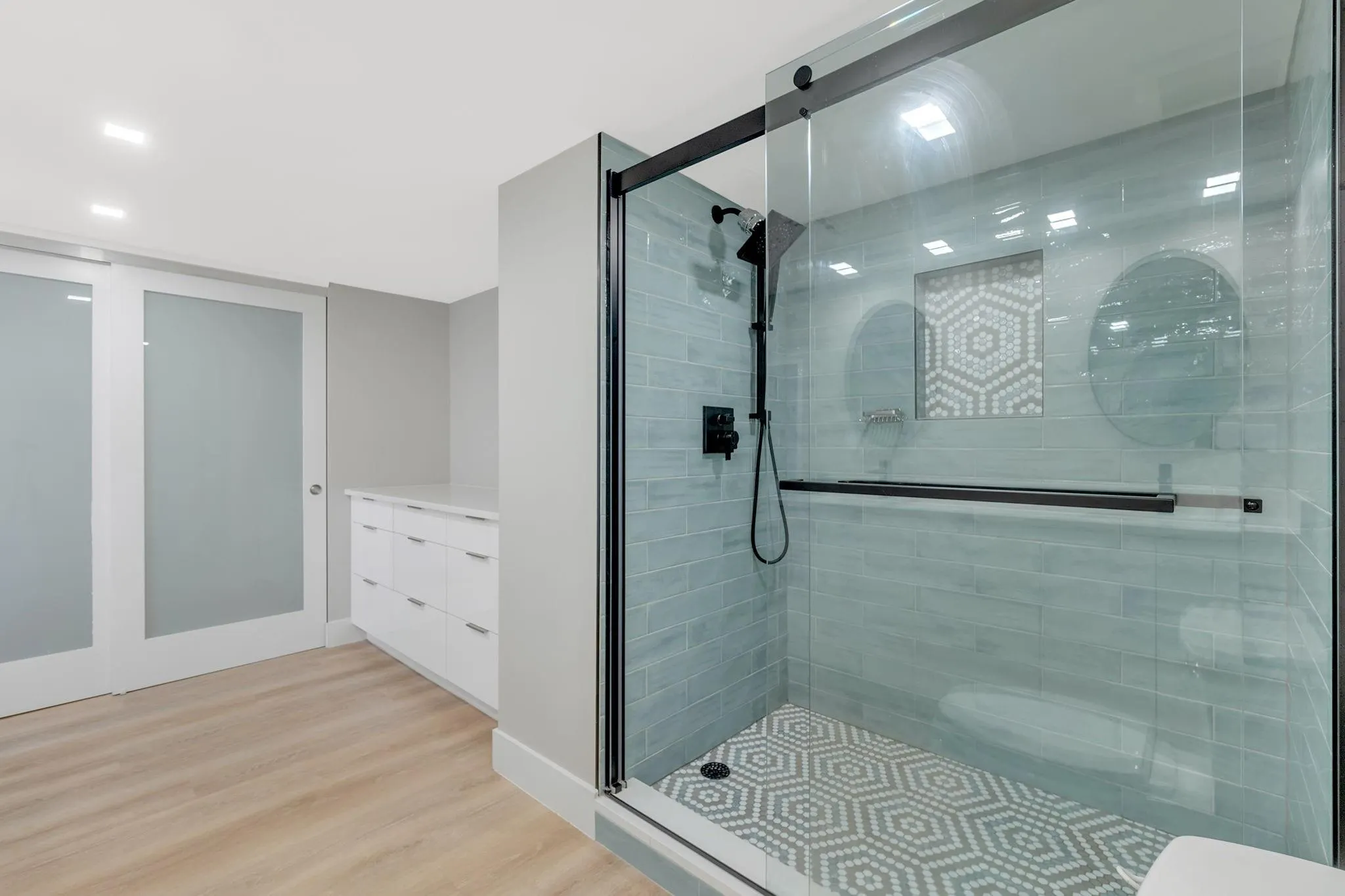 750 N Ocean Blvd, #404