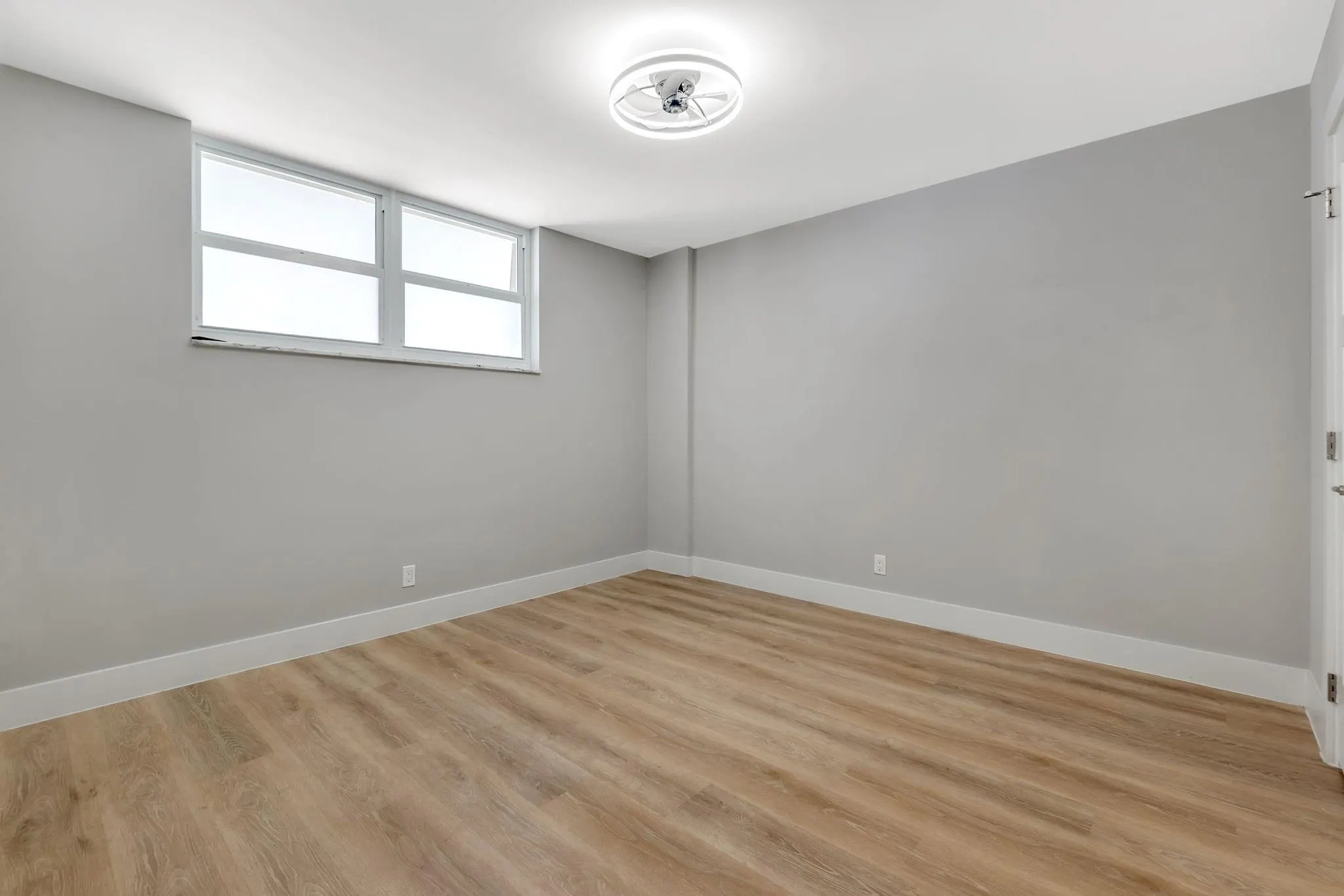 750 N Ocean Blvd, #404