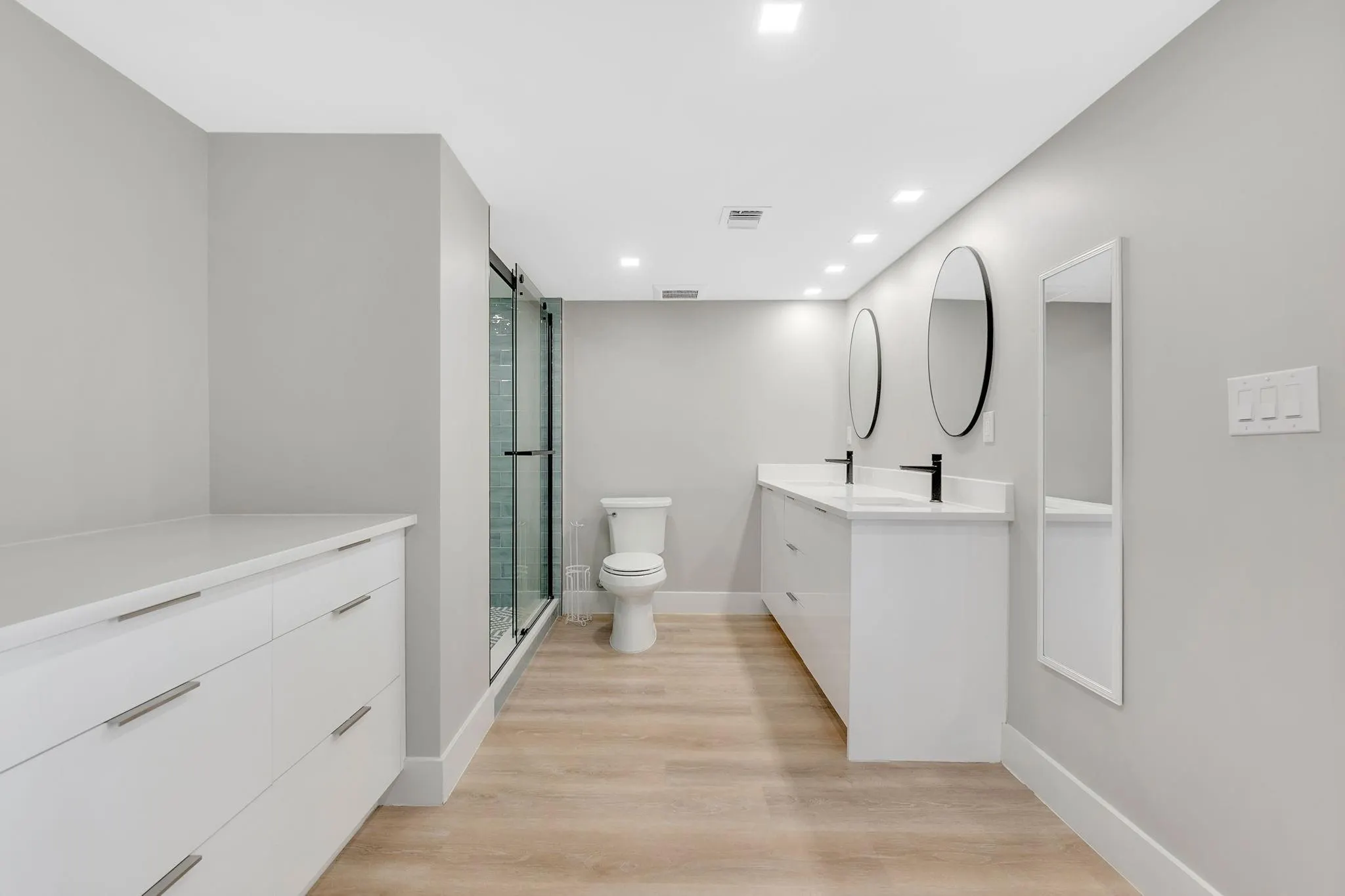 750 N Ocean Blvd, #404